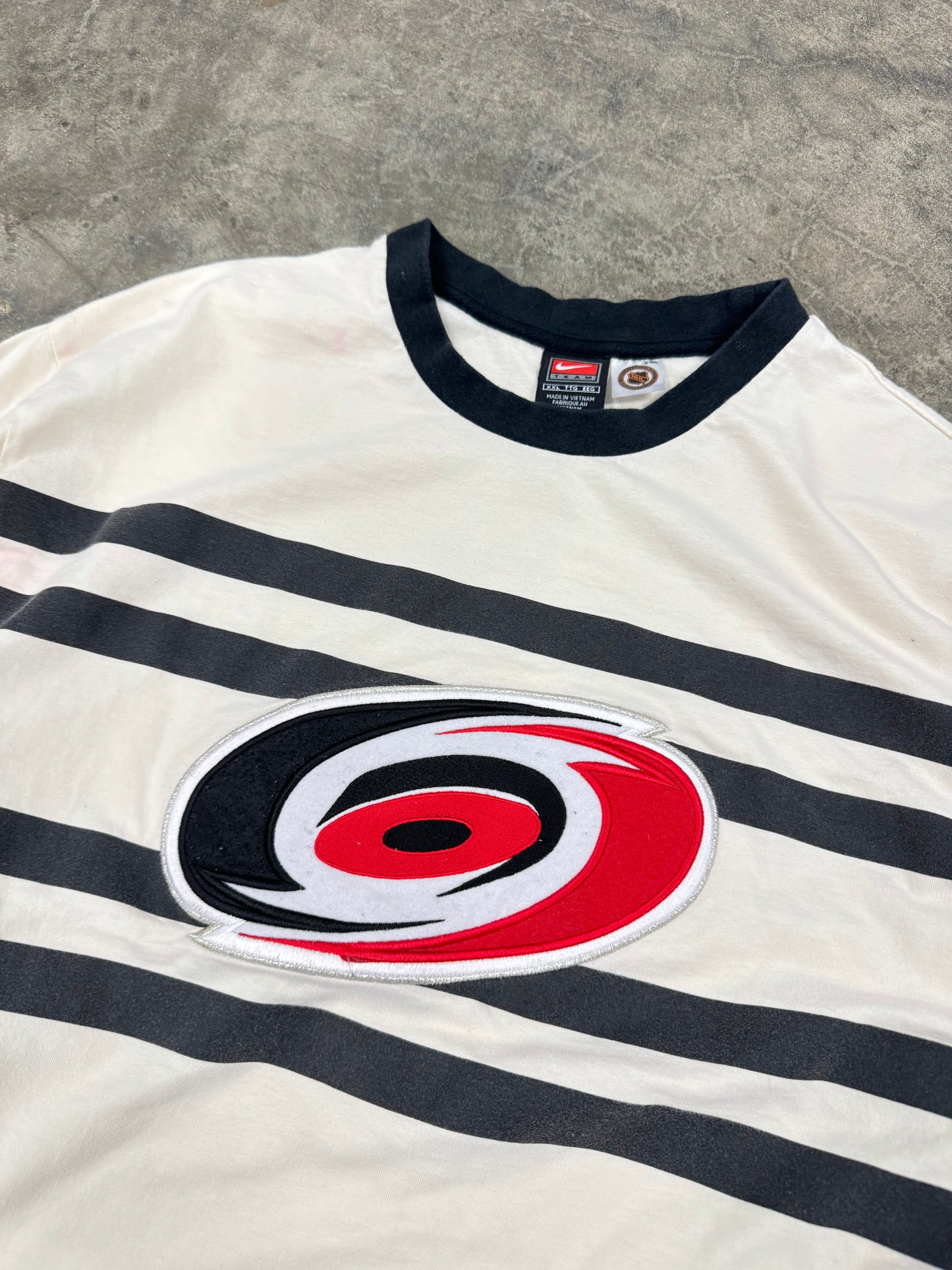 90’s Carolina Hurricanes Vintage Cream Nike NHL Hockey Top Longsleeve Tee (XXL)
