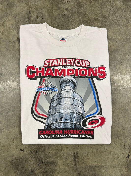 2006 Carolina Hurricanes Vintage White Stanley Cup Final Champions NHL Hockey Tee (XXL)