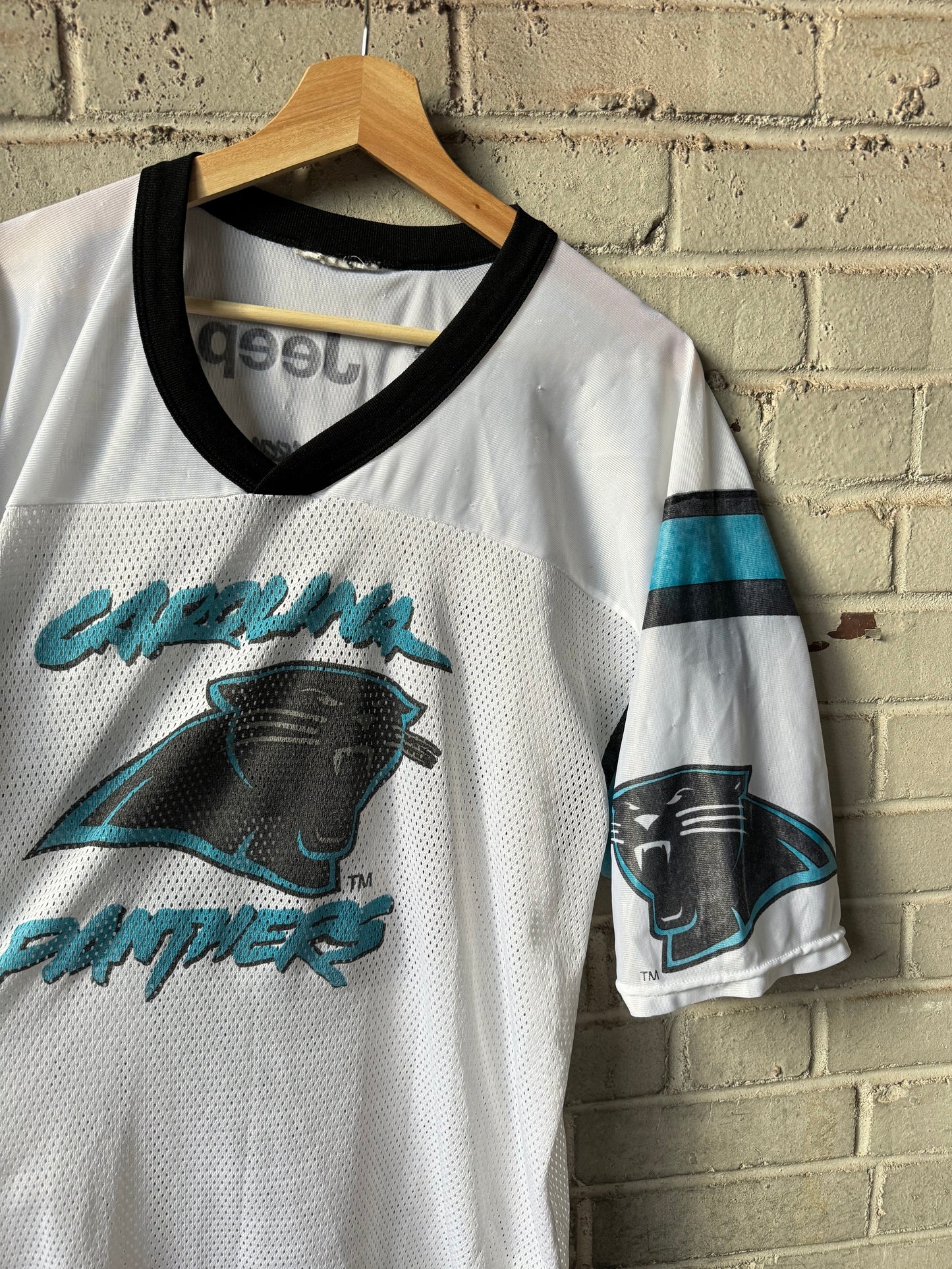 2005 Carolina Panthers x Chrysler Jeep Dodge Ram White Mesh NFL Jersey (XL)
