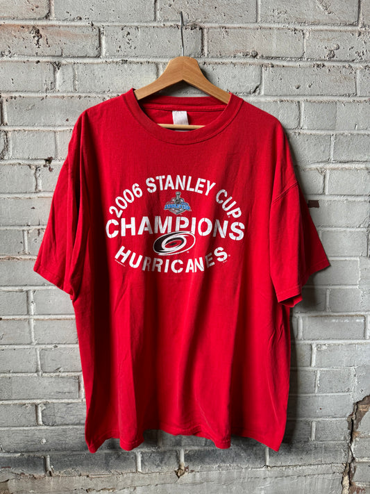2006 Carolina Hurricanes Stanley Cup Champions Vintage Red NHL Tee (XL)