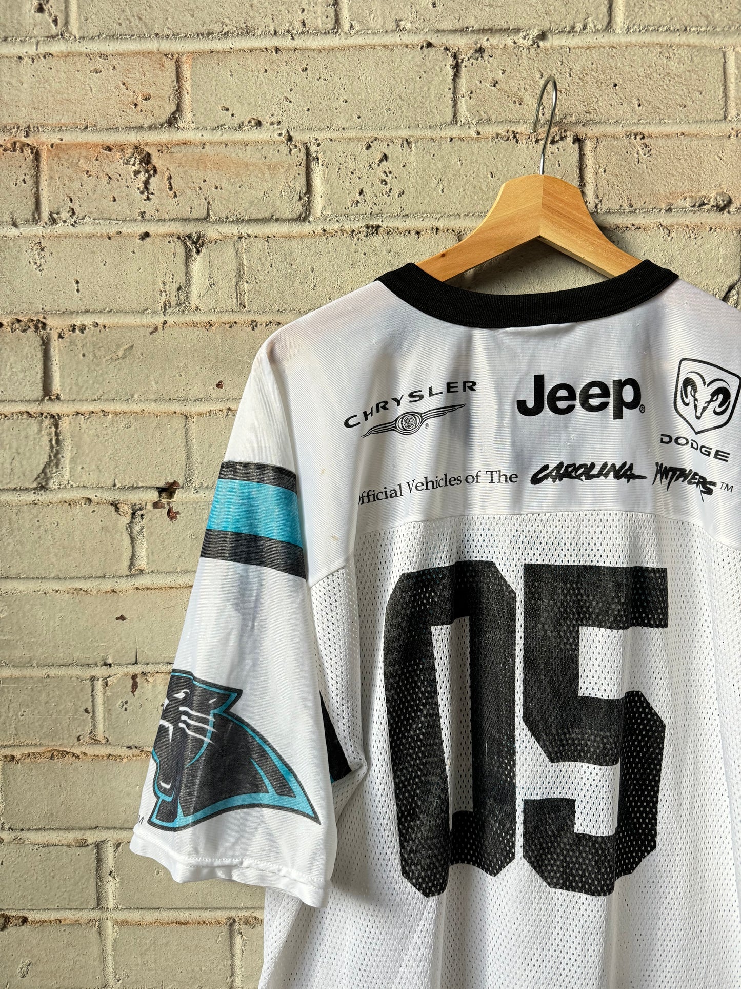2005 Carolina Panthers x Chrysler Jeep Dodge Ram White Mesh NFL Jersey (XL)