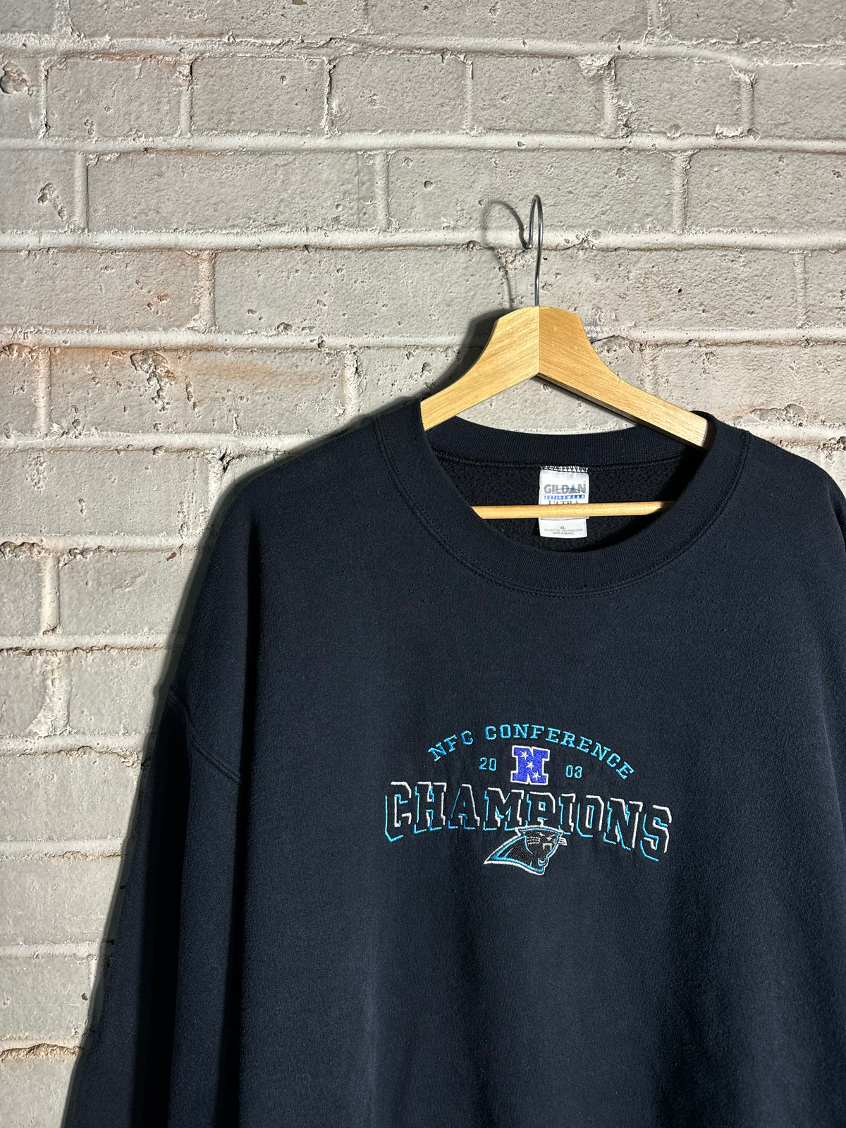 2003 Carolina Panthers Vintage Black NFC Champions Embroidered Heavyweight NFL Crewneck (XL)