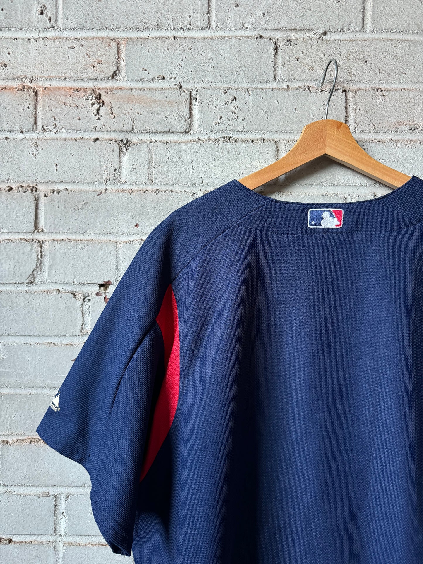 00’s Atlanta Braves Vintage Majestic Batting Practice Style MLB Baseball Jersey (XL)
