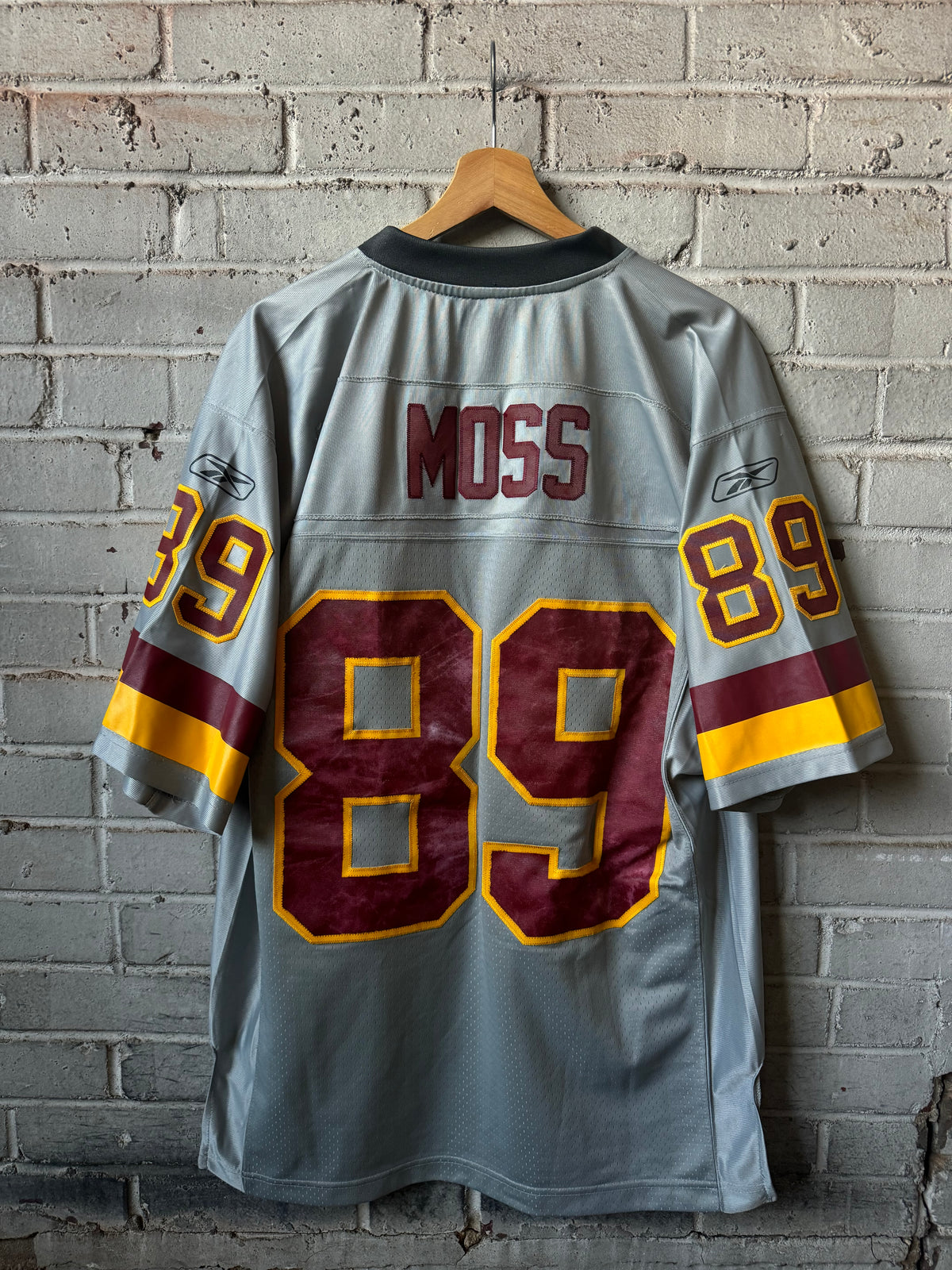 00’s Washington Redskins Santana Moss Vintage Grey Reebok Storm Collection Stitched NFL Jersey (Medium)