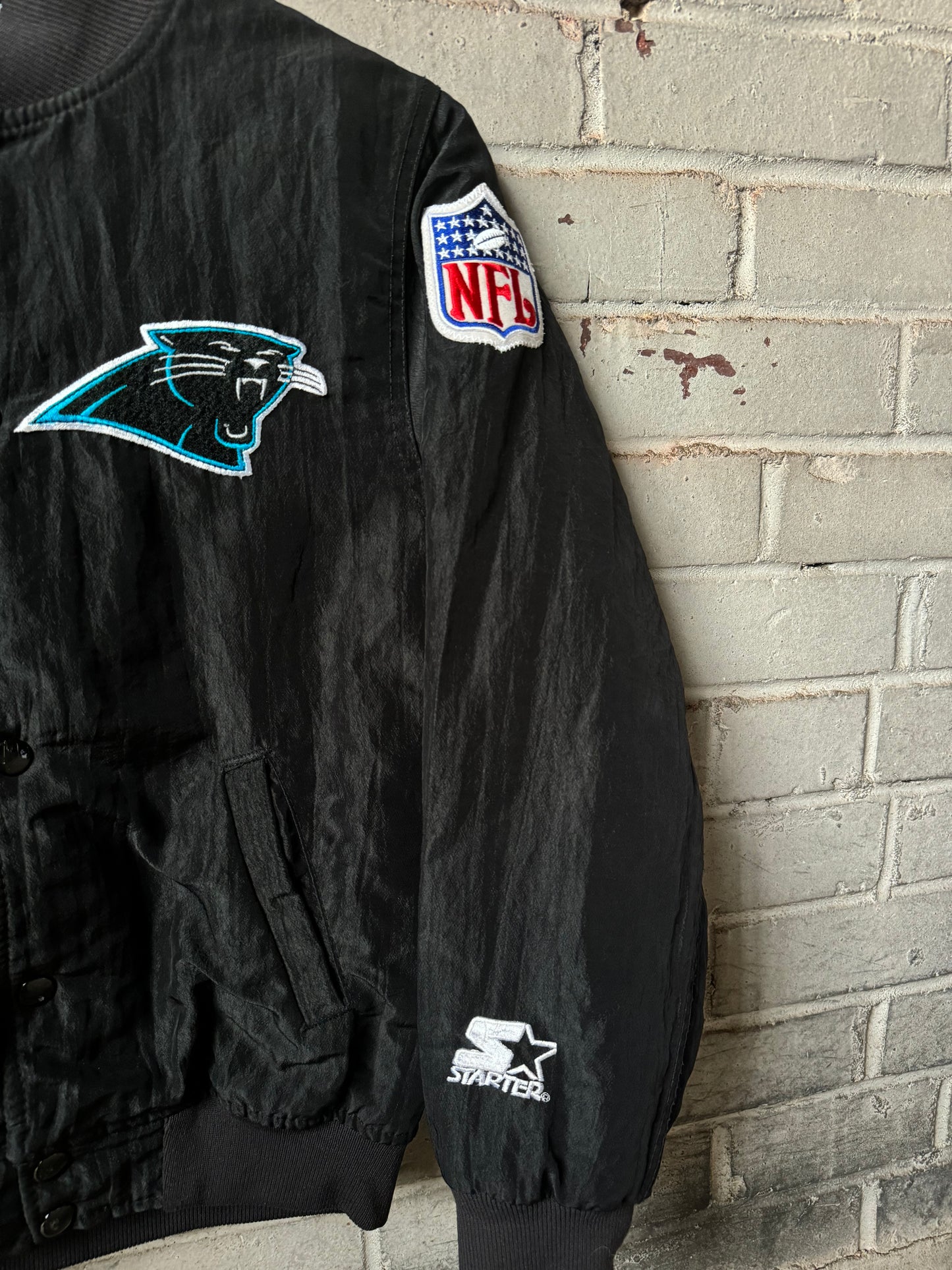 1993 Carolina Panthers Vintage Black Starter Full Snap NFL Satin Jacket (Youth Small)