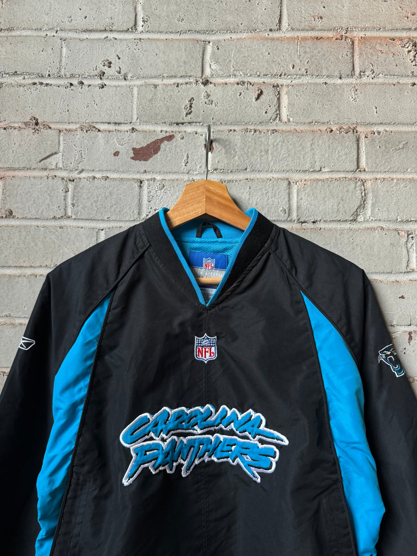 00’s Carolina Panthers Vintage Reebok Cat Scratch Font NFL Pullover (Youth Small)