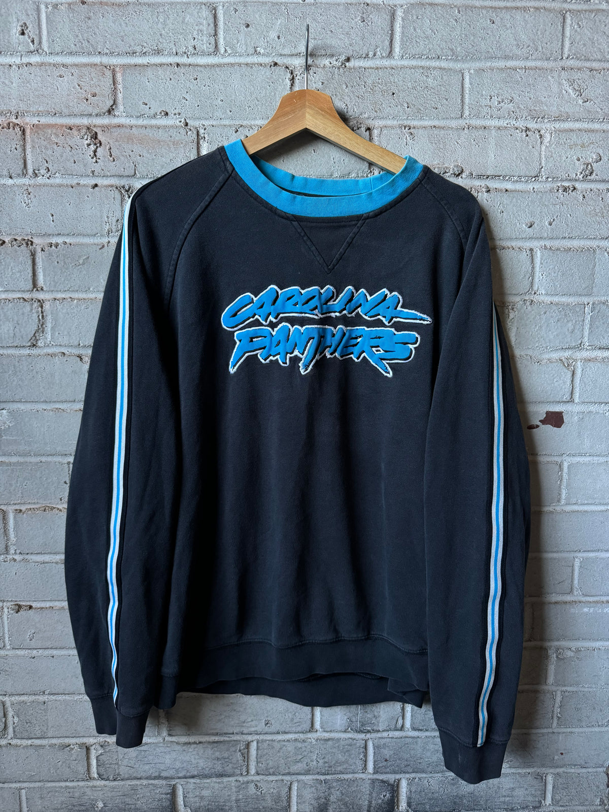 00’s Carolina Panthers Vintage Black Reebok Embroidered Cat Scratch Font Striped NFL Crewneck (Large)