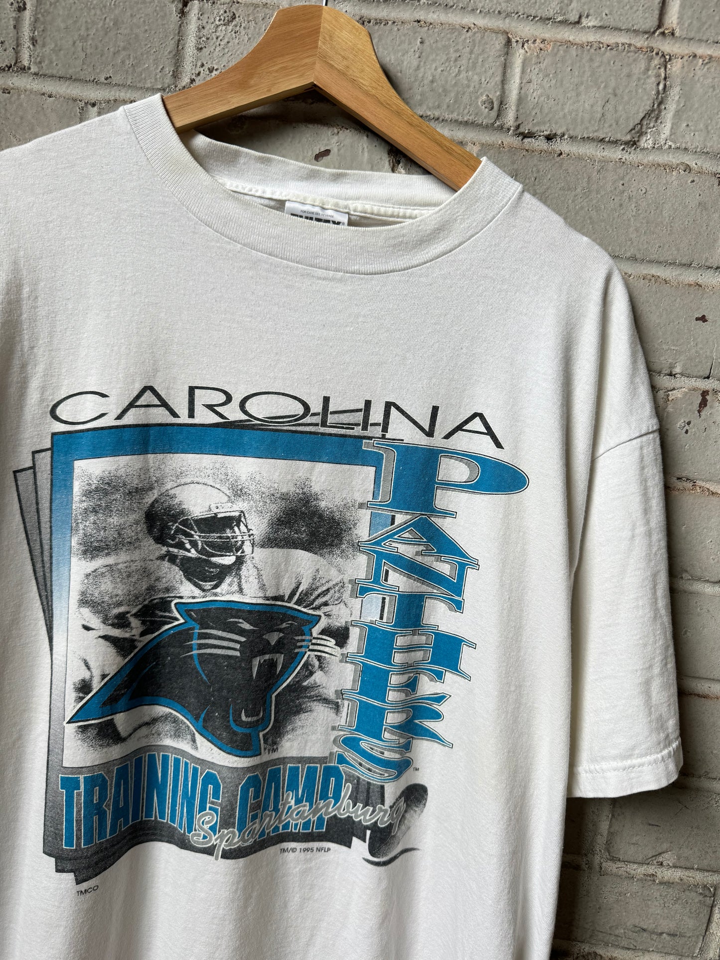 1995 Carolina Panthers Vintage White Inaugural Season Spartanburg Training Camp NFL Tee (XL)