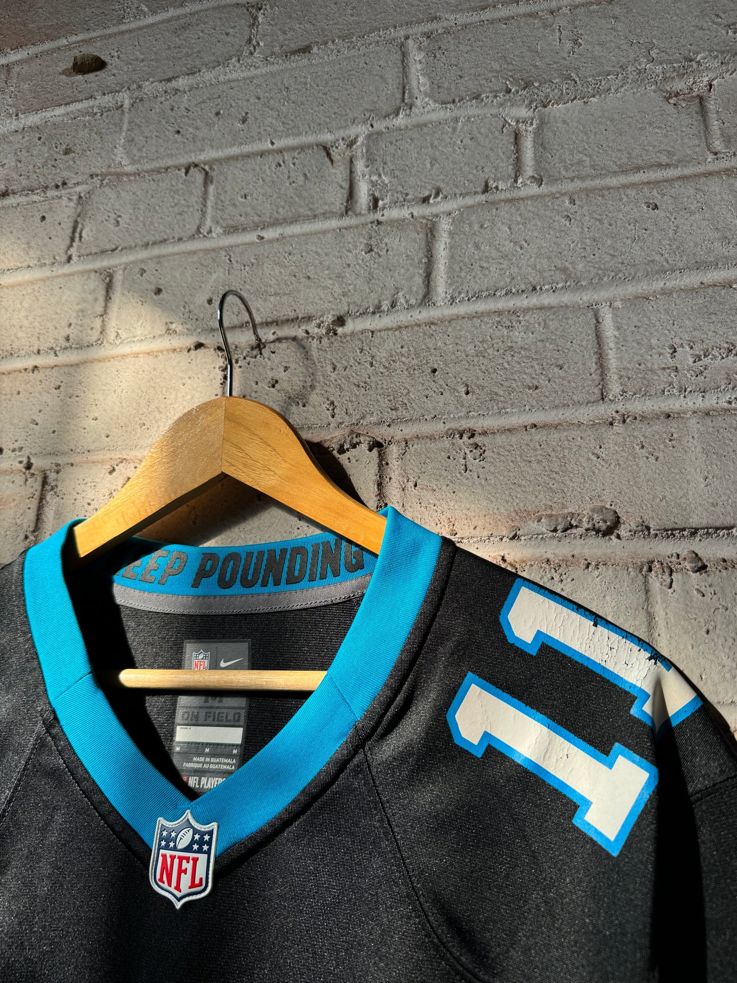 2020 Carolina Panthers Robbie Anderson Black Nike NFL Jersey (Medium)