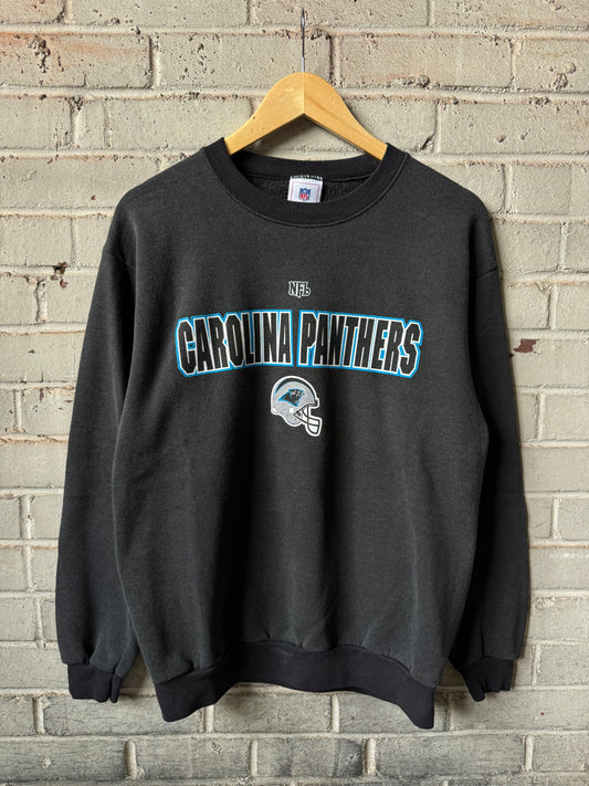 00’s Carolina Panthers Vintage Faded Black Spellout NFL Crewneck (Medium)