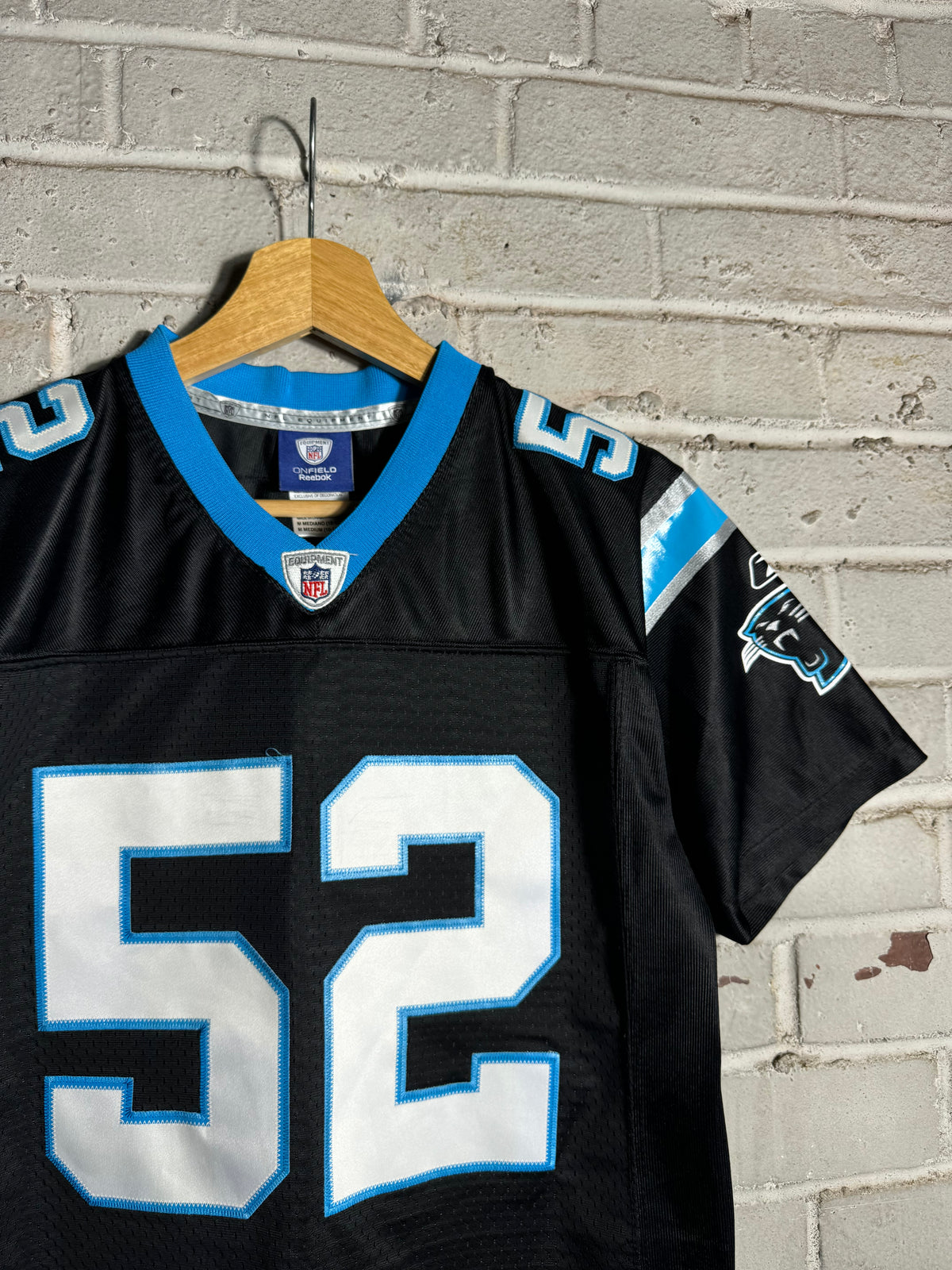 00’s Carolina Panthers Jon Beason Vintage Black Reebok Stitched NFL Jersey (Youth Medium)