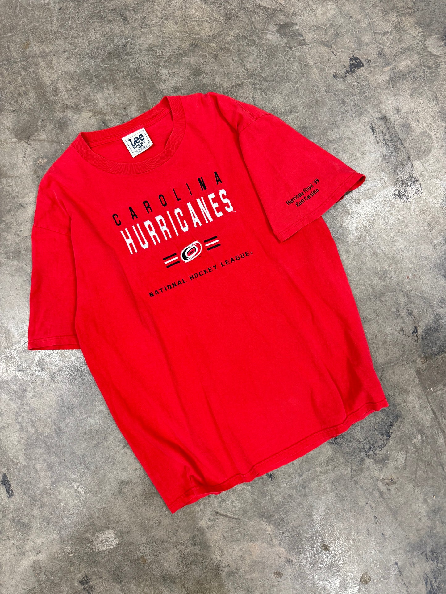 90’s Carolina Hurricanes Vintage Red Embroidered Lee Sport NHL Hockey Tee (XL)