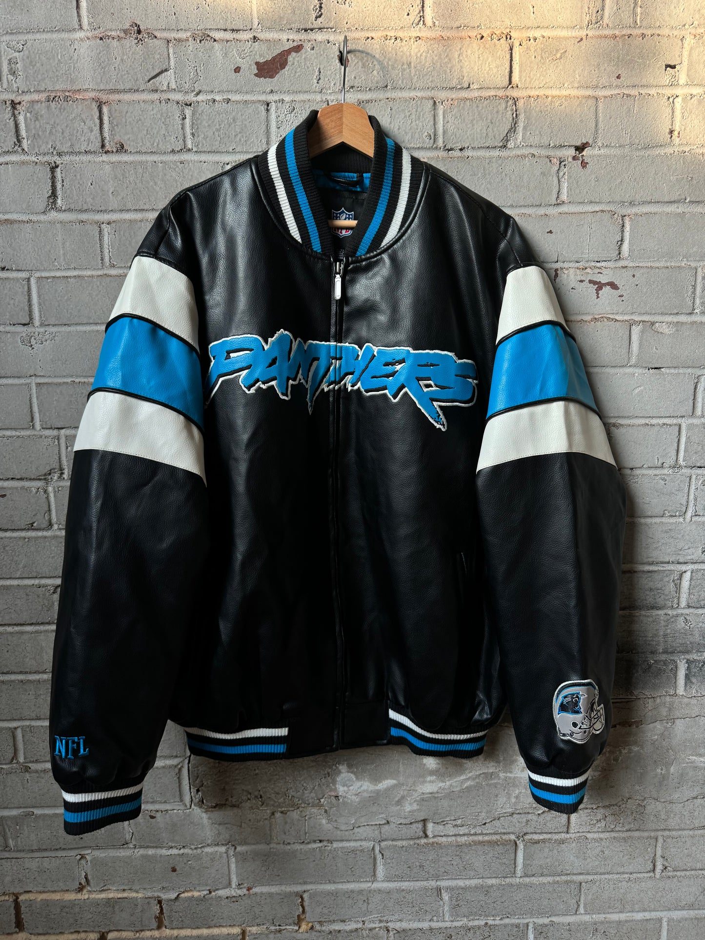 00’s Carolina Panthers Vintage Cat Scratch Font Big Logo Shoulder Striped NFL Leather Jacket (XL)