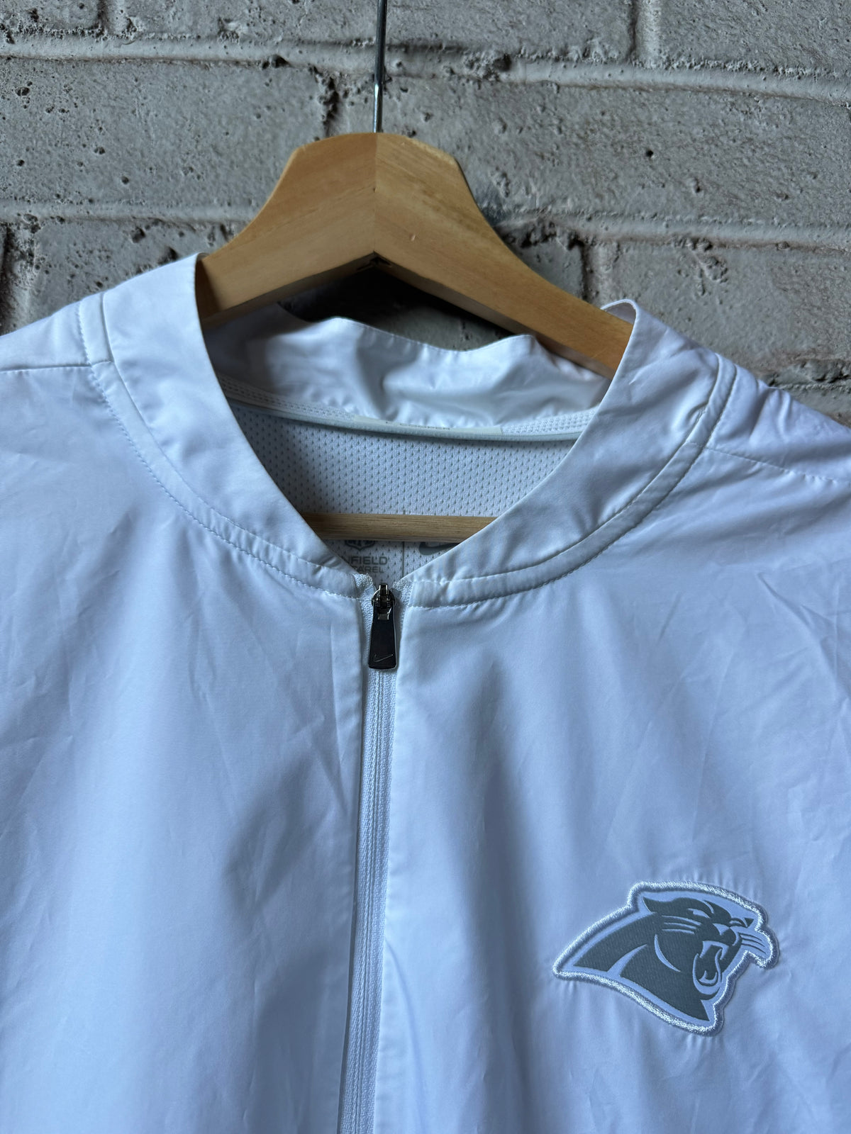 2019 Carolina Panthers White/Silver 100th NFL Season Patch Nike Half Zip Team Issued Sideline Jacket (Large)