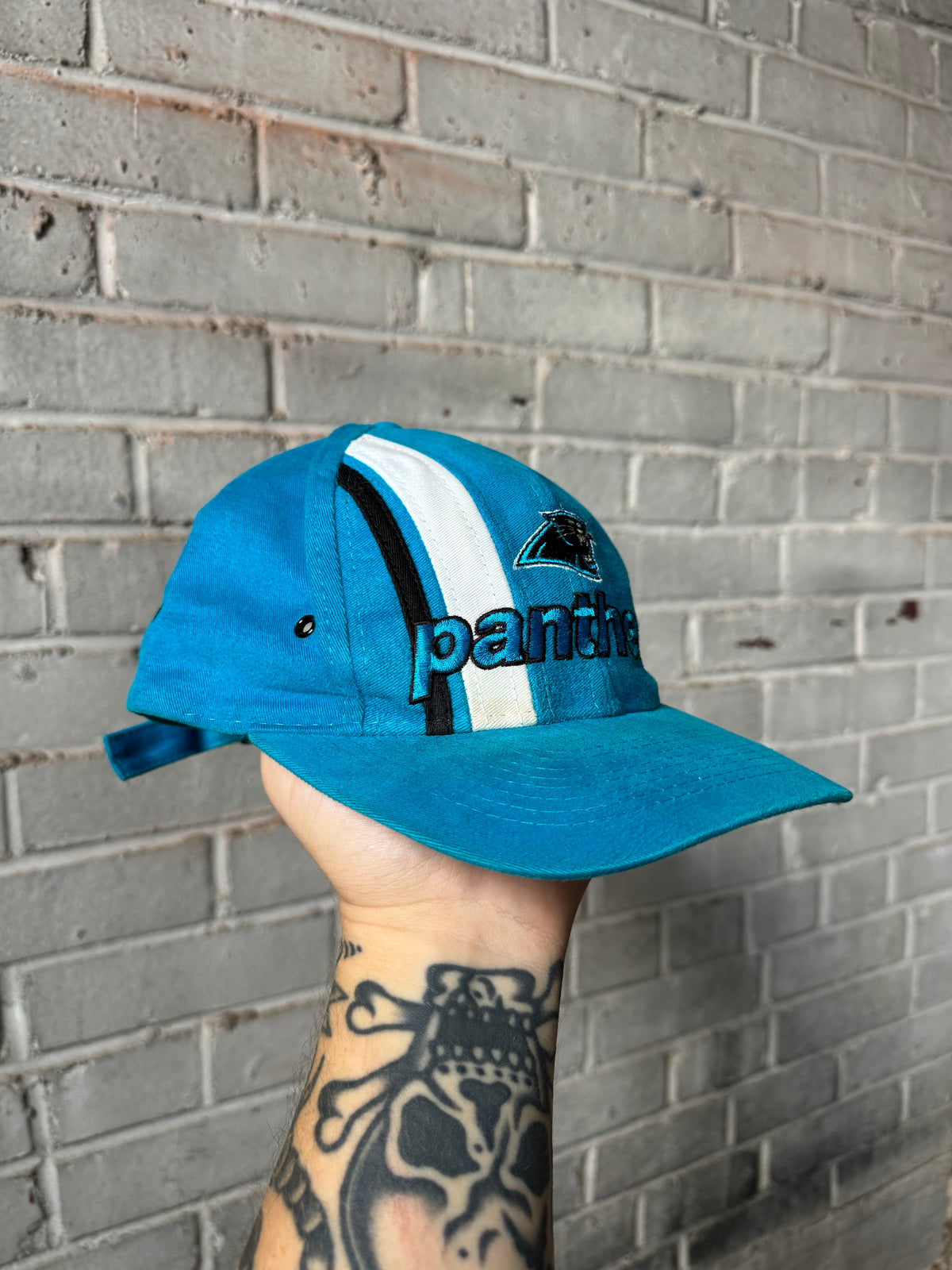 90’s Carolina Panthers Vintage Blue A Symmetrical Racing Stripe Strapback NFL Hat (OSFA)