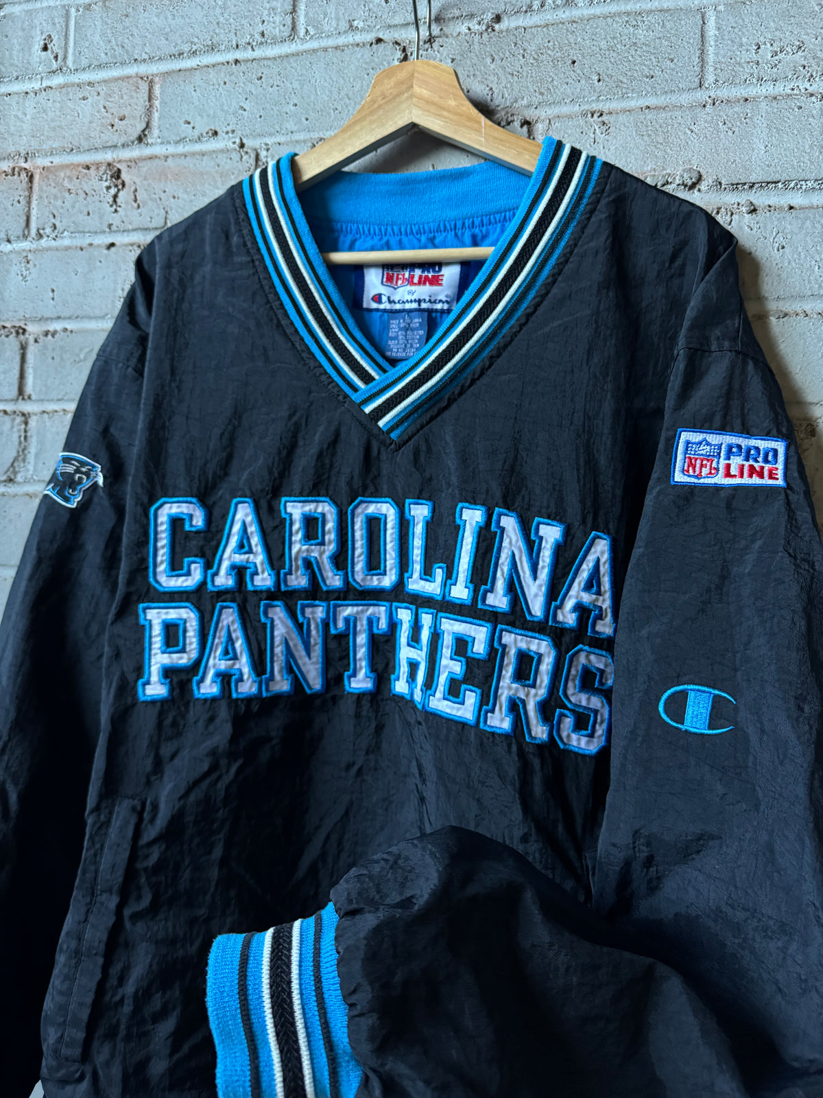 90’s Carolina Panthers Vintage Black Champion NFL Pro Line Cotton Lined Nylon Sideline NFL Pullover Jacket (Large)