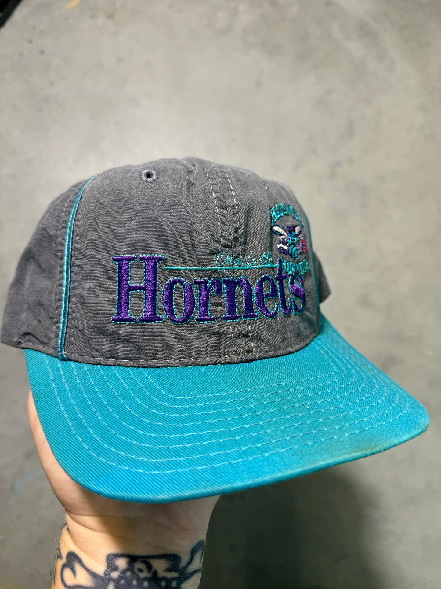90’s Charlotte Hornets Vintage Grey The Game NBA Snapback Hat (OSFA)