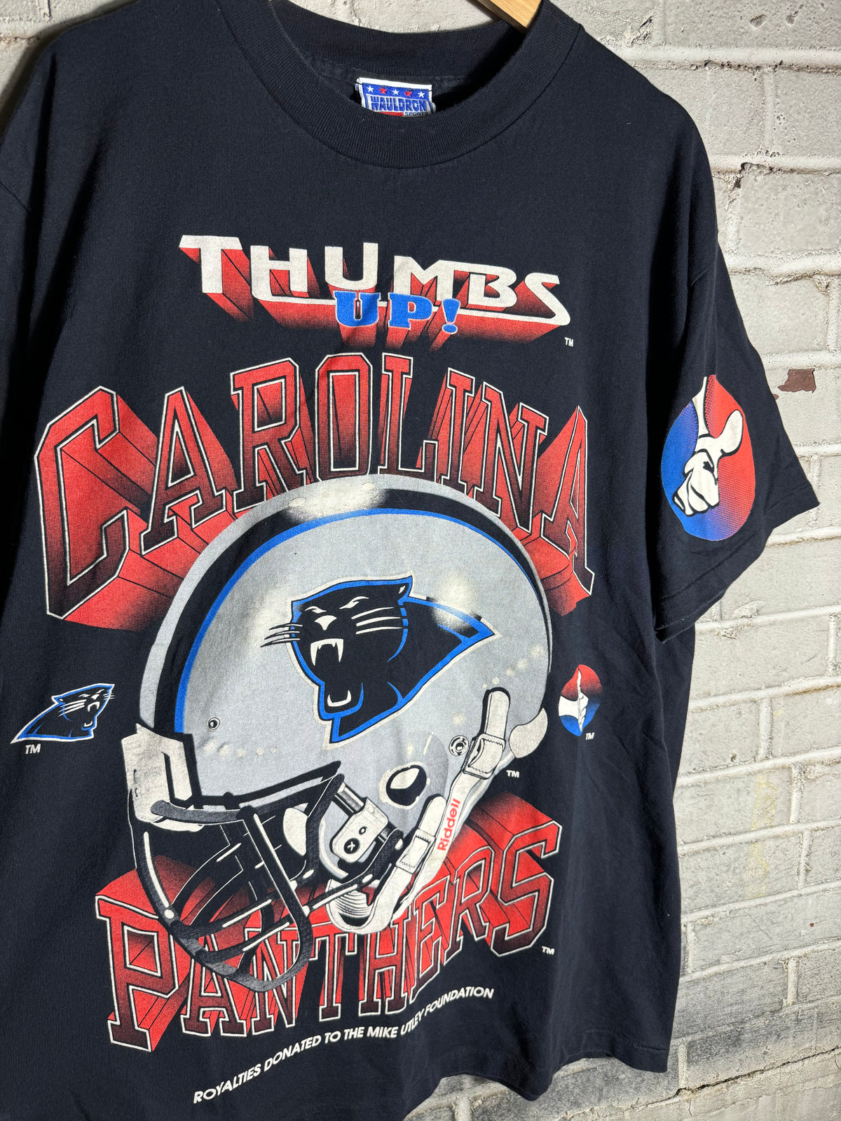 90’s Carolina Panthers Vintage Thumbs Up Big Print NFL Tee (XL)