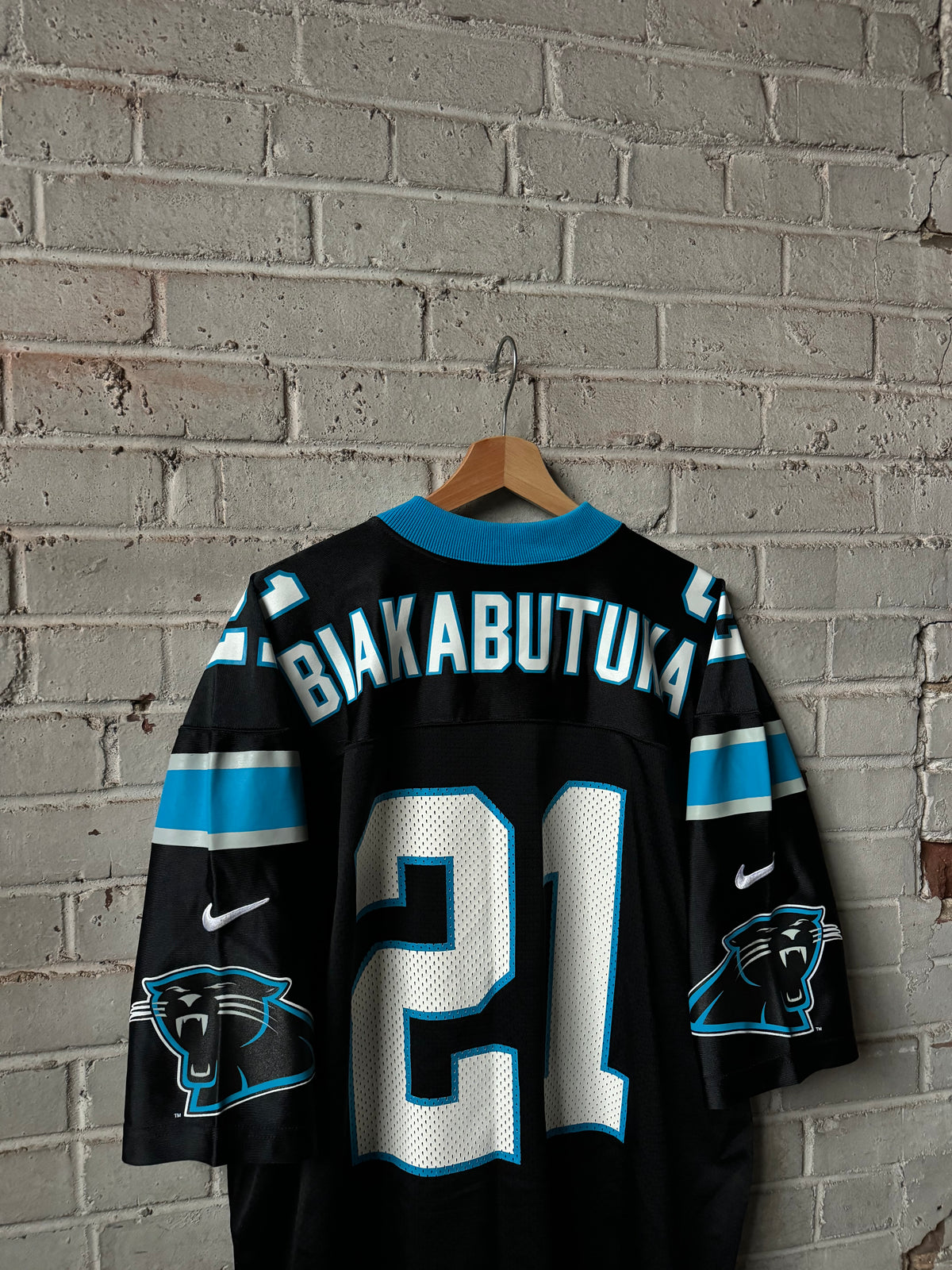 90’s Carolina Panthers Tim Biakabutuka Vintage Black Nike Team Sports NFL Jersey (Large)
