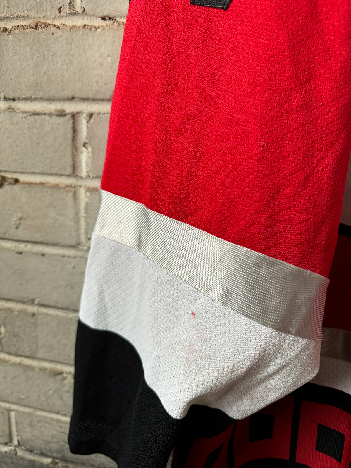 00’s Carolina Hurricanes Vintage Red #34 CCM NHL Hockey Jersey (XXL)