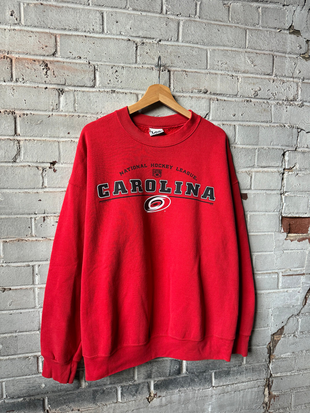 00’s Carolina Hurricanes Vintage Red Lee Sport Heavyweight NHL Crewneck (XXL)