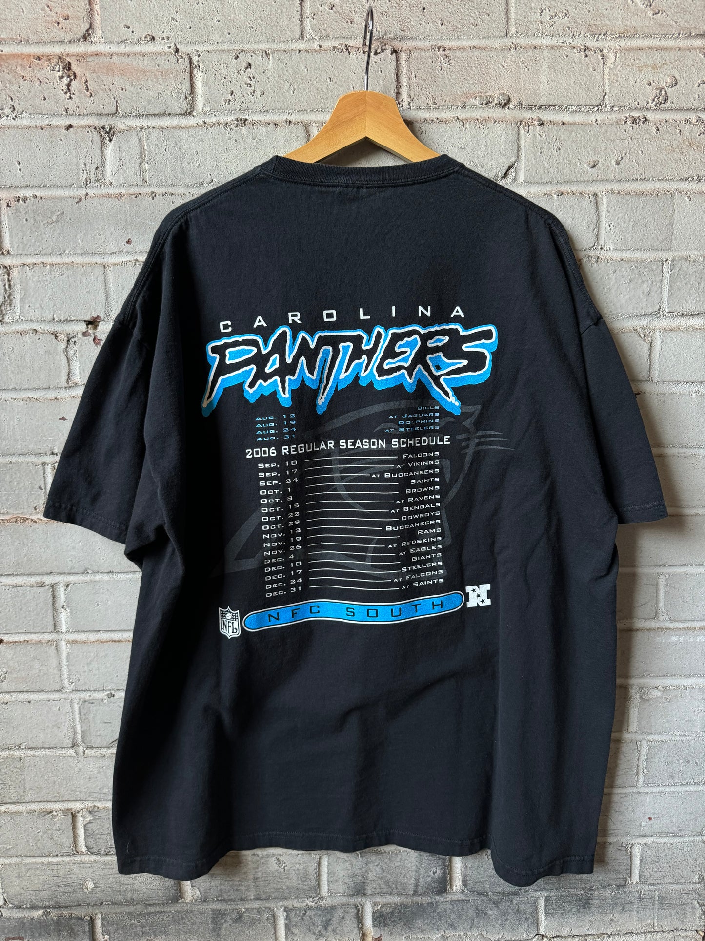 2006 Carolina Panthers Vintage Black Cat Scratch Font Schedule Tee (XXL)