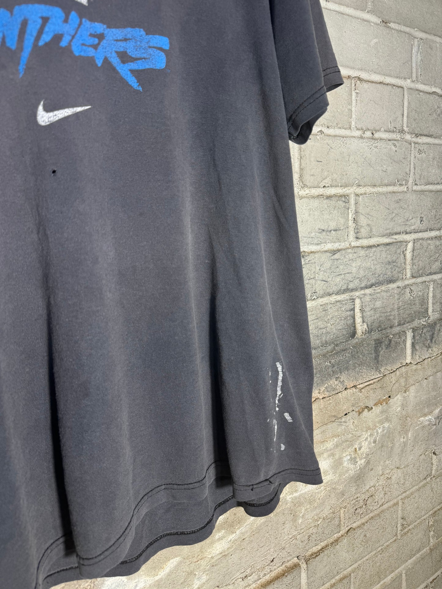 90’s Carolina Panthers Vintage Faded Black Nike Cat Scratch Font Logo NFL Tee (Large)