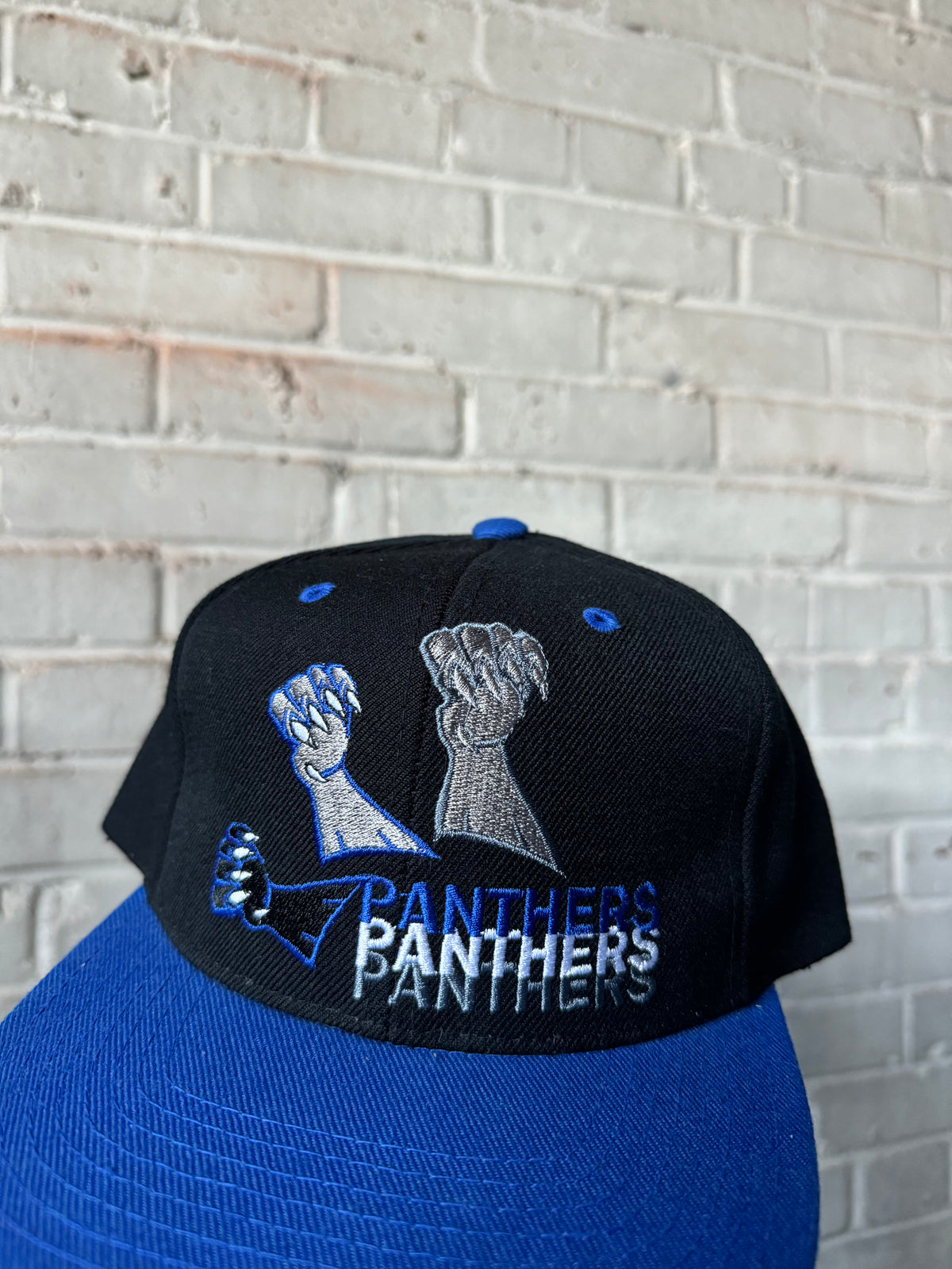 90’s Carolina Panthers Vintage Black Pro Player Repeat Claw Logo NFL Snapback Hat (OSFA)
