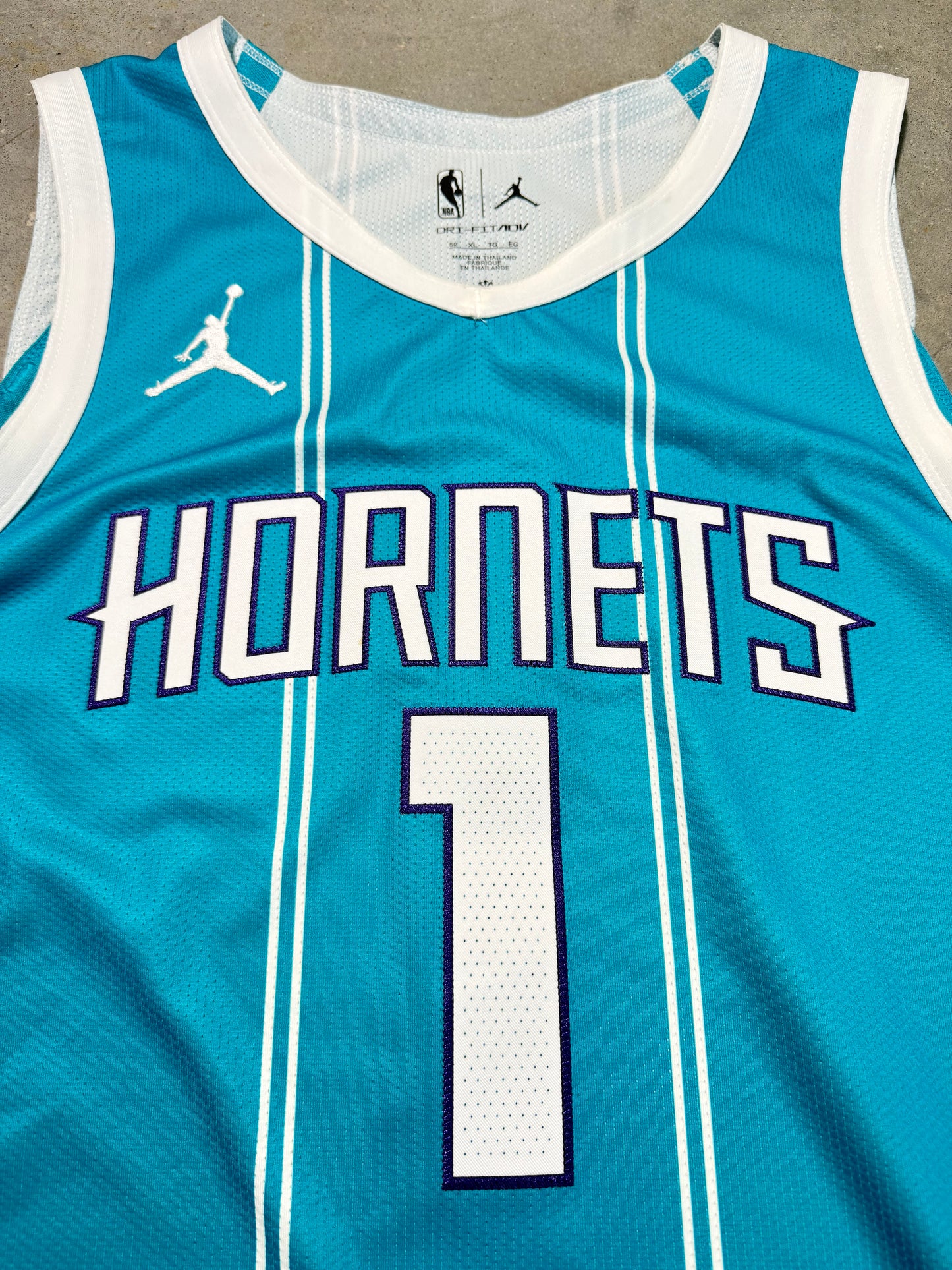 2023/2024 Charlotte Hornets LaMelo Ball Teal Jordan Brand Aeroknit Authentic On Court NBA Jersey (52/XL)