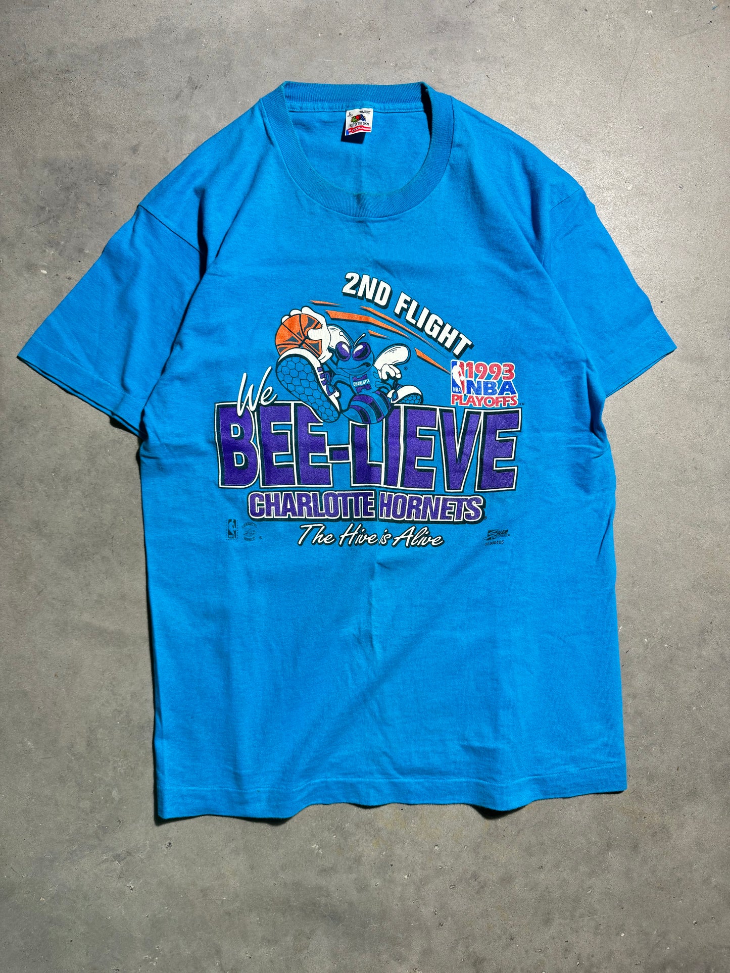 1993 Charlotte Hornets “We Bee-Lieve” 2nd Flight Vintage Teal NBA Playoffs Tee (Large)