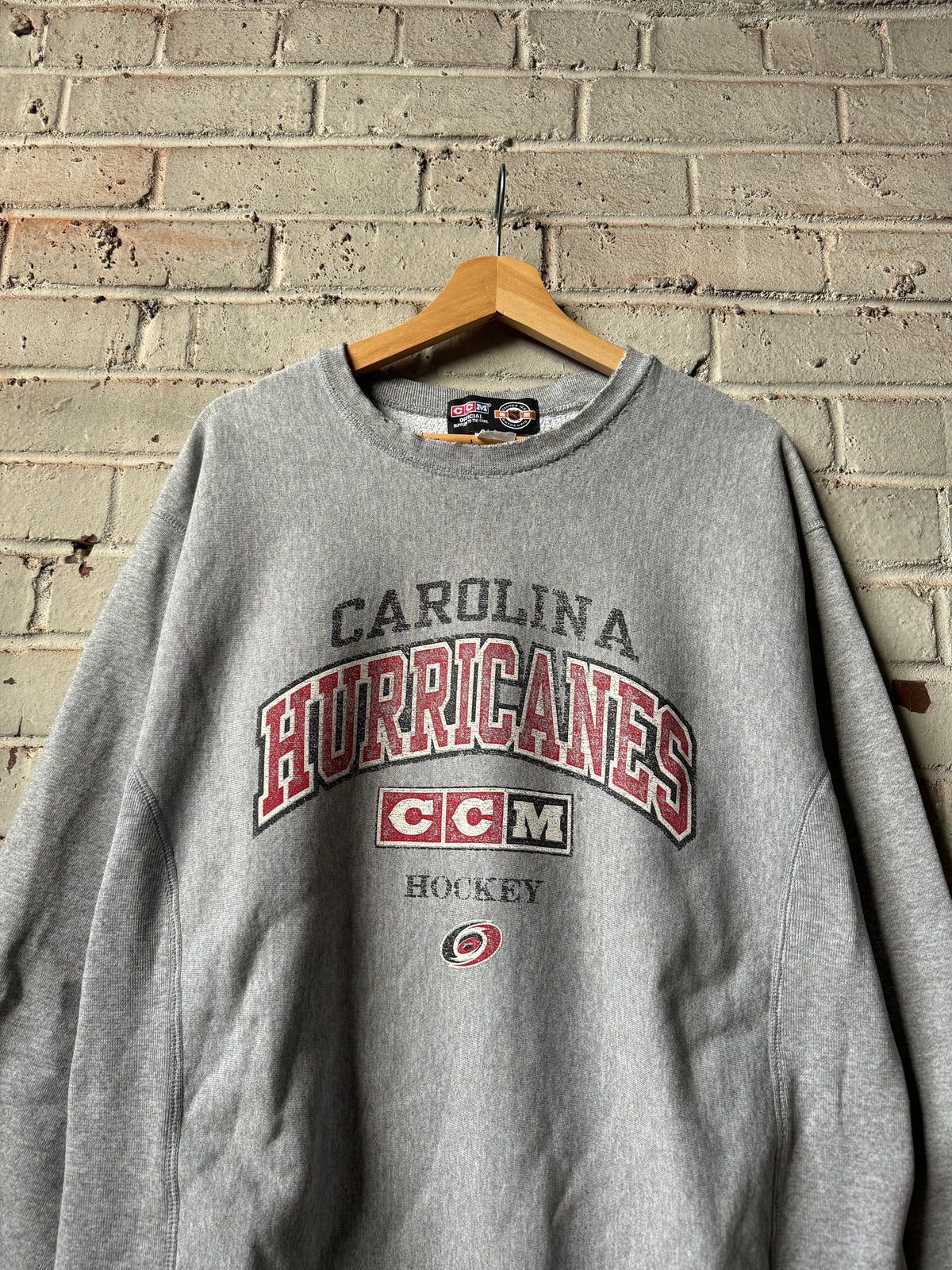 00’s Carolina Hurricanes Vintage Grey CCM Hockey Heavyweight NHL Crewneck (XL)