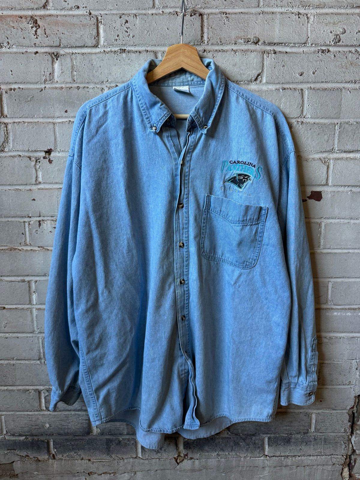 90’s Carolina Panthers Vintage Riddell Embroidered Denim NFL Button Up Shirt (Large)