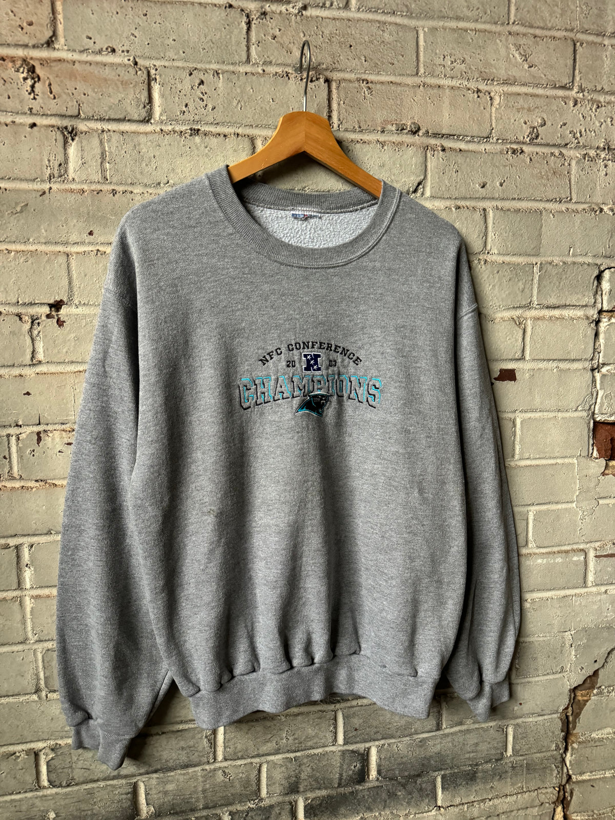 2003 Carolina Panthers Vintage Grey NFC Champions Embroidered NFL Crewneck (Medium)