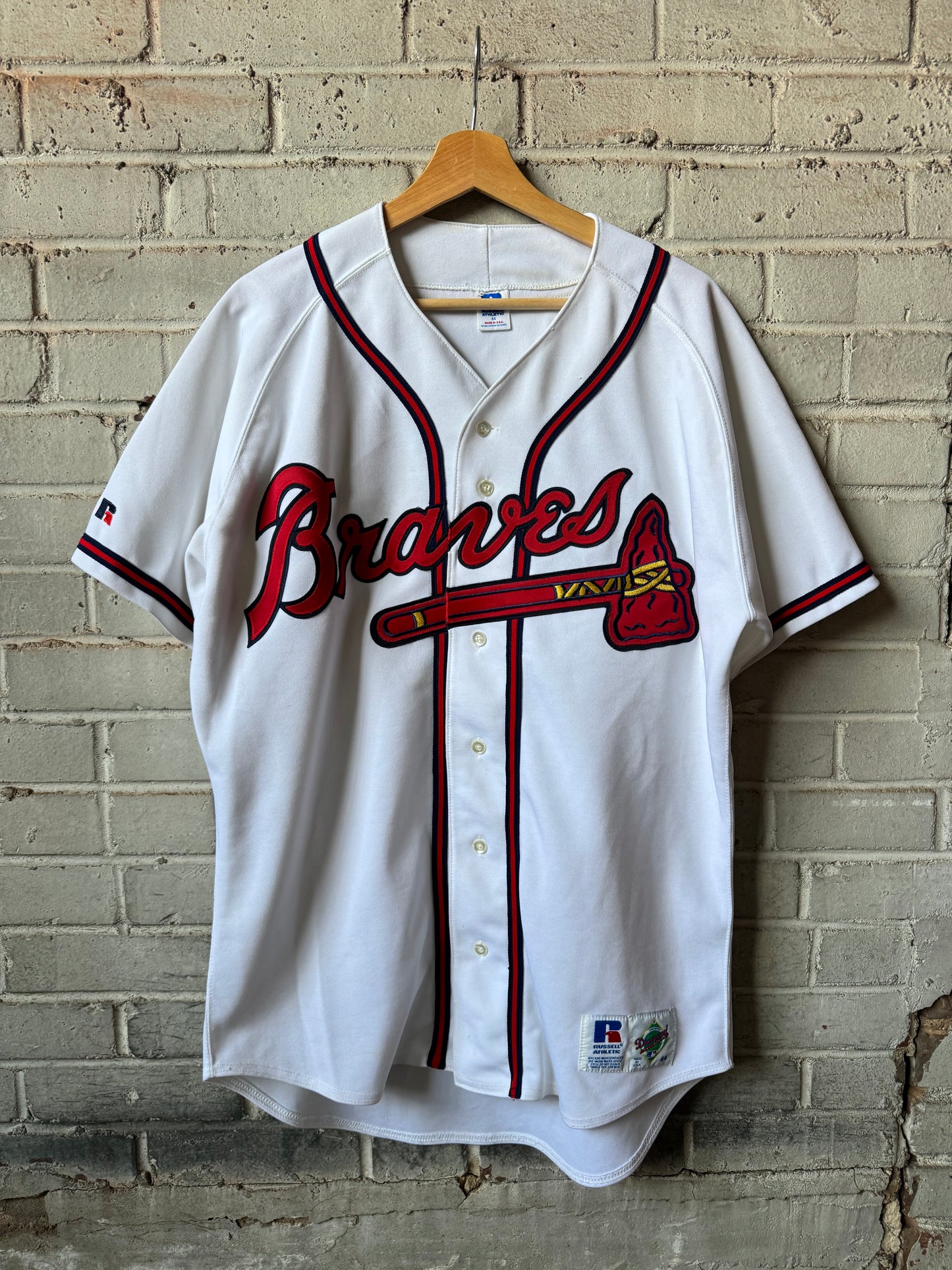 90’s Atlanta Braves Vintage Russell Athletic Embroidered Authentic MLB Baseball Jersey (44/Large)