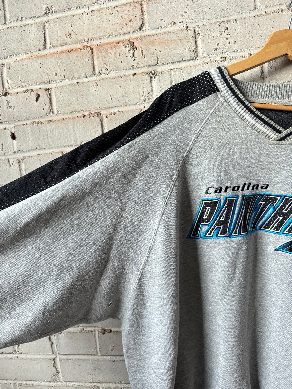90’s Carolina Panthers Vintage Lee Sport Grey Mesh Sleeved Heavyweight NFL Crewneck (XL)