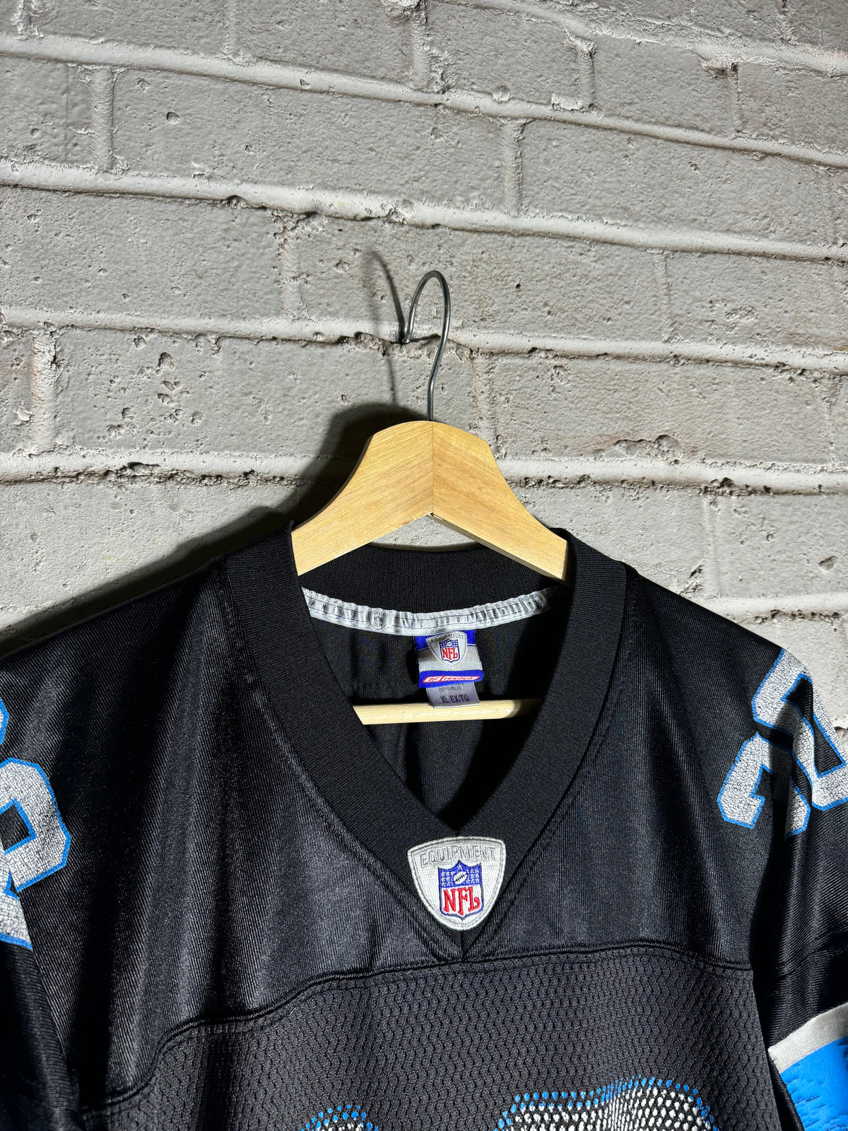 00’s Carolina Panthers Mike Minter Vintage Black Reebok Cropped NFL Jersey (XL)