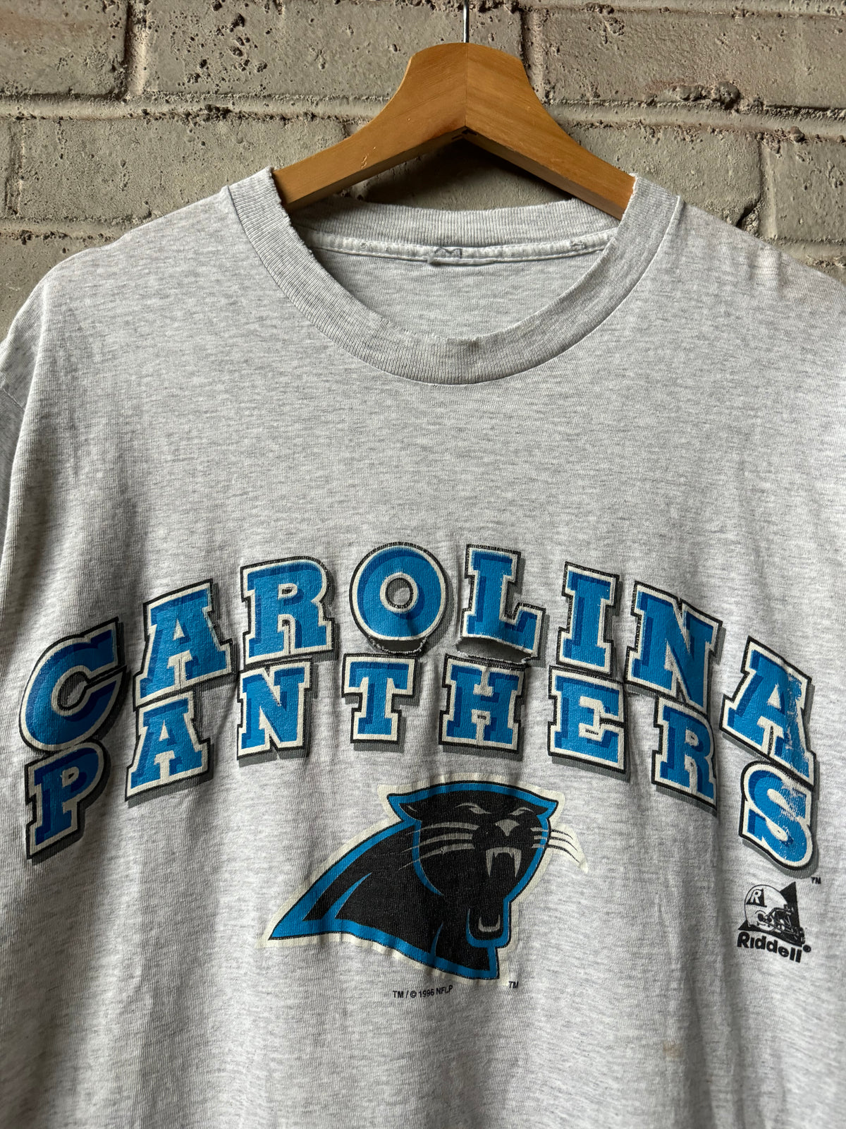 1996 Carolina Panthers Vintage Heather Grey Riddell Athletic Distressed NFL Tee (Medium)