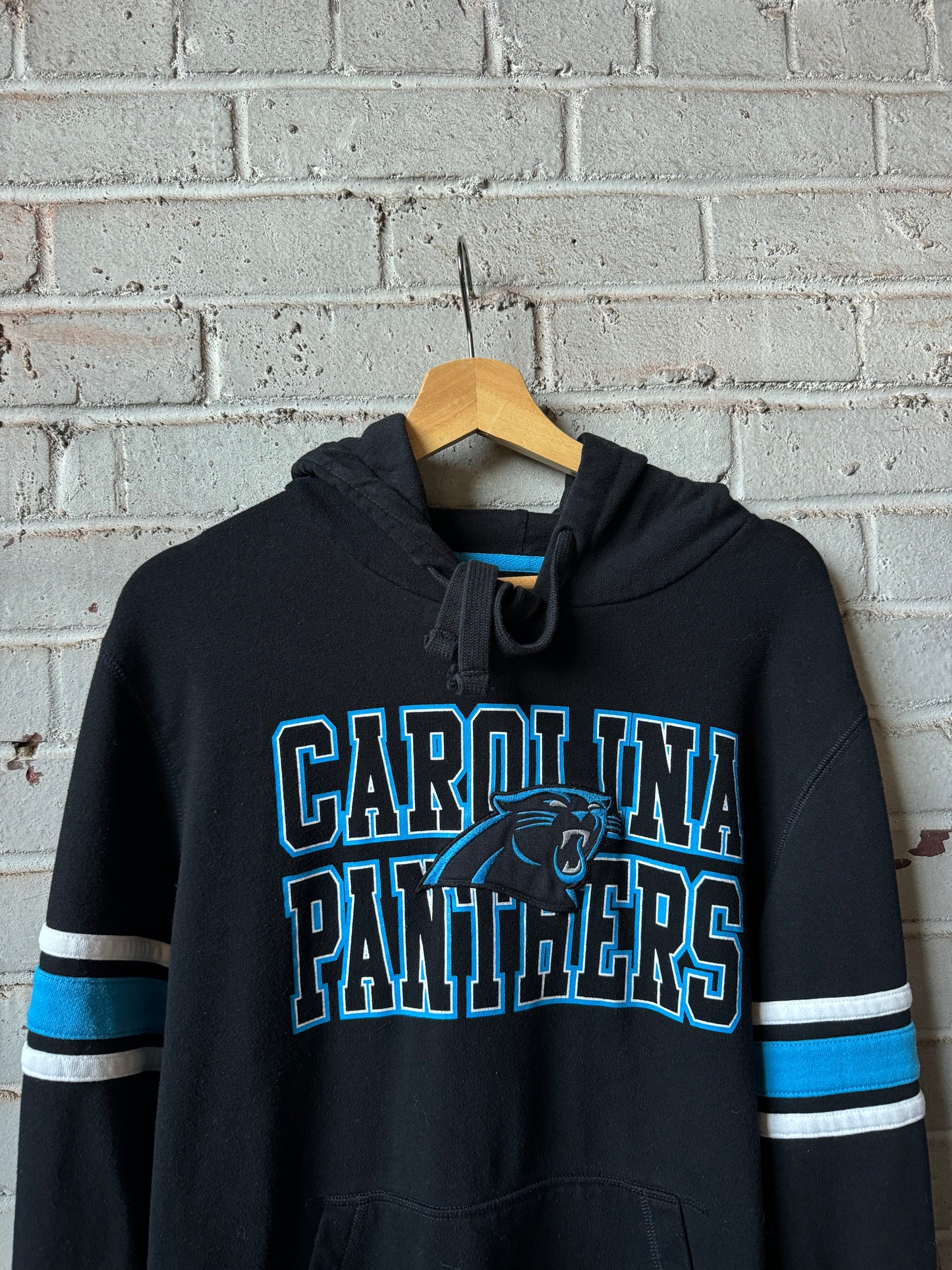 Carolina Panthers x 47 Brand NFL Embroidered Hoodie (Medium)