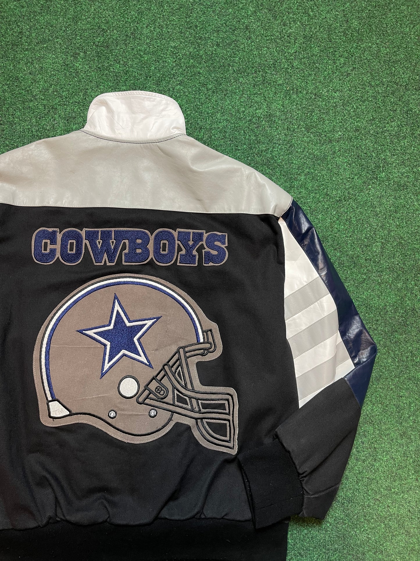 90’s Dallas Cowboys Vintage Jeff Hamilton Leather Big Helmet NFL Jacket (XL)