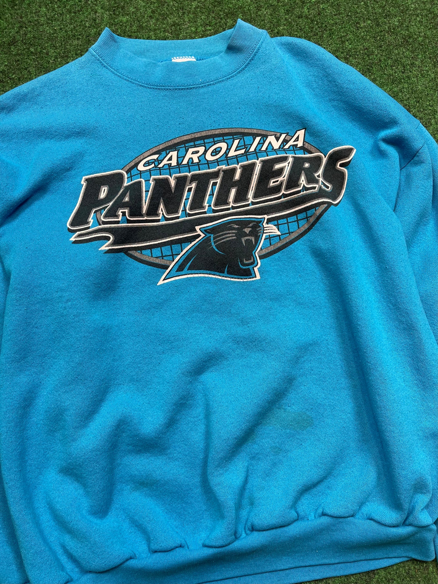 90’s Carolina Panthers Oval Logo Vintage NFL Crewneck (Large)