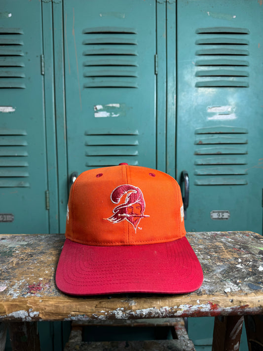 90’s Tampa Bay Buccaneers Vintage Multi Logo Creamsicle NFL Snapback Hat (OSFA)