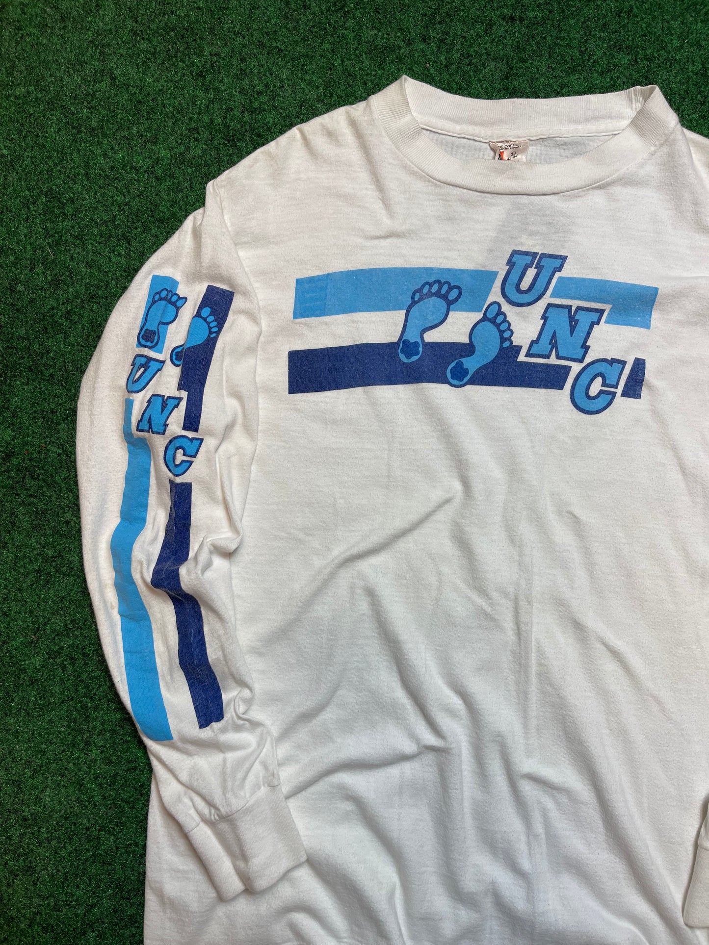 80’s UNC North Carolina Tarheels Vintage College Longsleeve Tee (Slim Large)