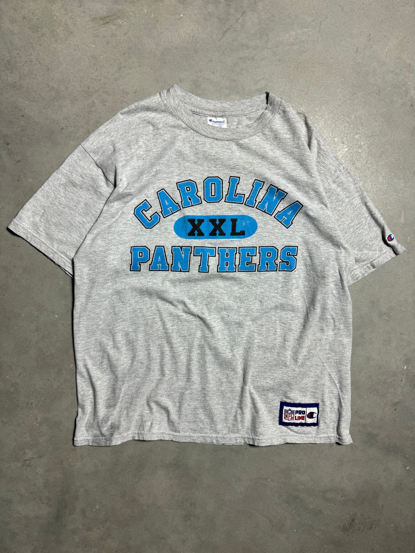 90’s Carolina Panthers Vintage Champion NFL Pro Line Arch Spellout NFL Tee (XL)