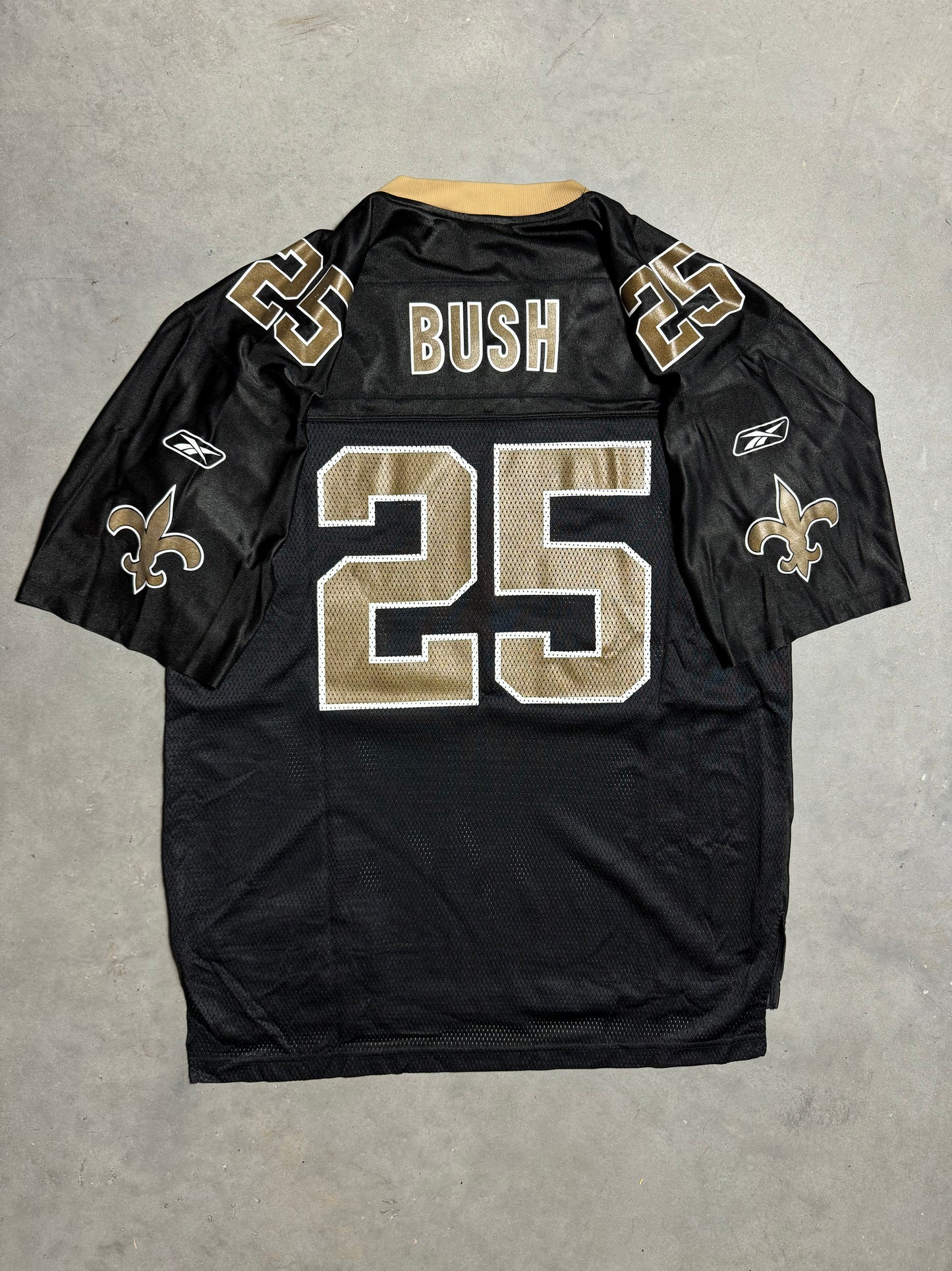 00’s New Orleans Saints Reggie Bush Vintage Black Reebok NFL Jersey (Large)