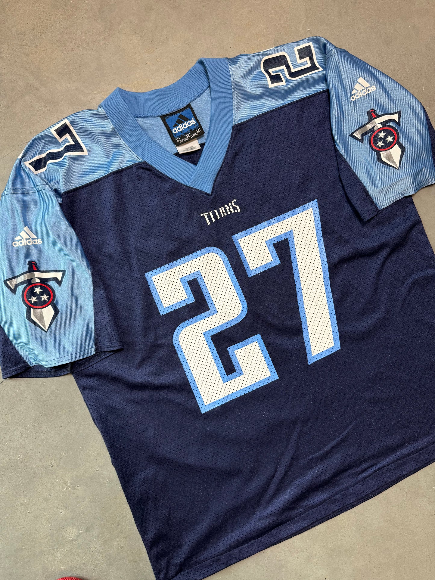 90’s Tennessee Titans Eddie George Vintage Cropped Fit Adidas NFL Jersey (XL)