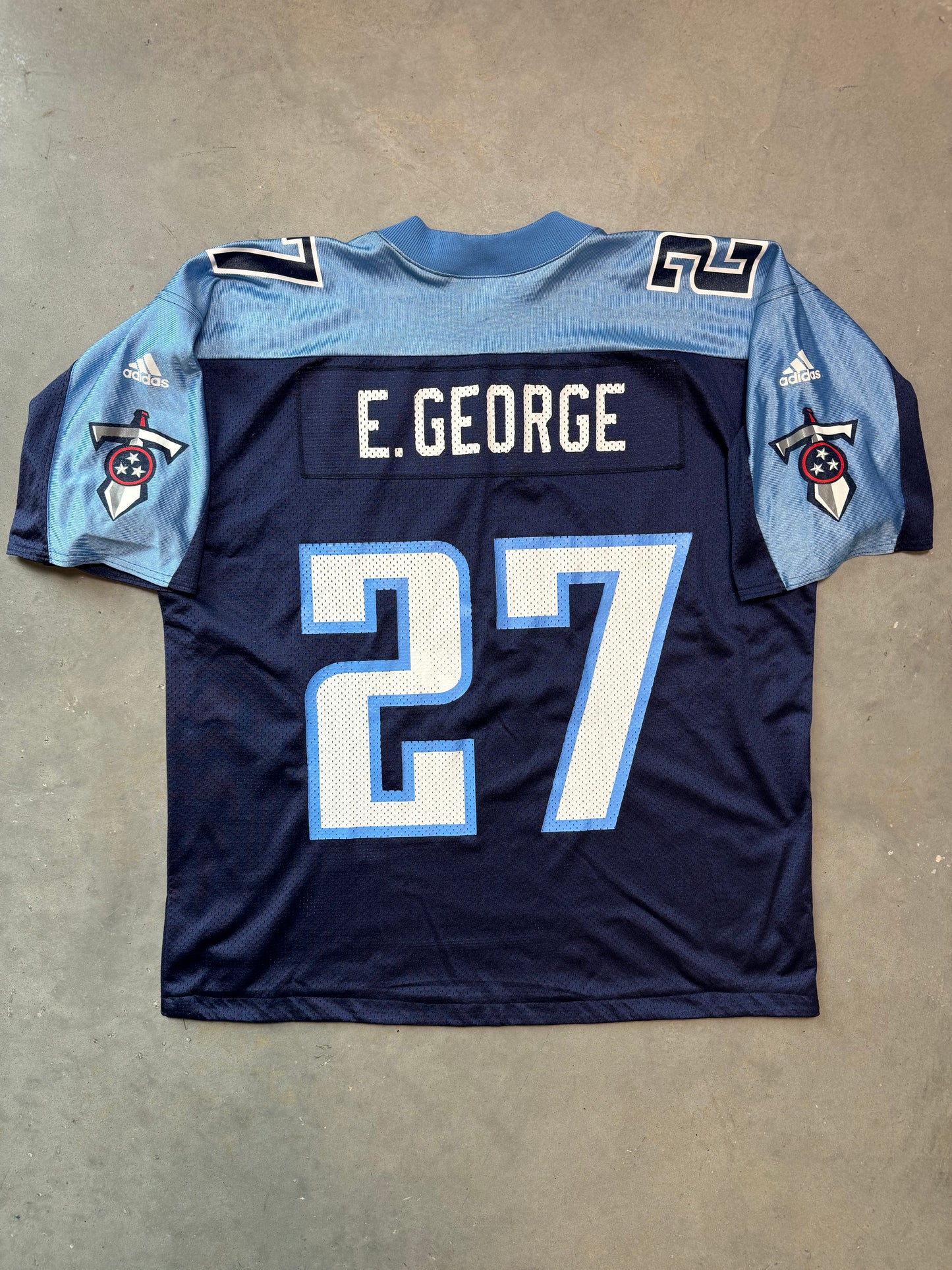 90’s Tennessee Titans Eddie George Vintage Cropped Fit Adidas NFL Jersey (XL)