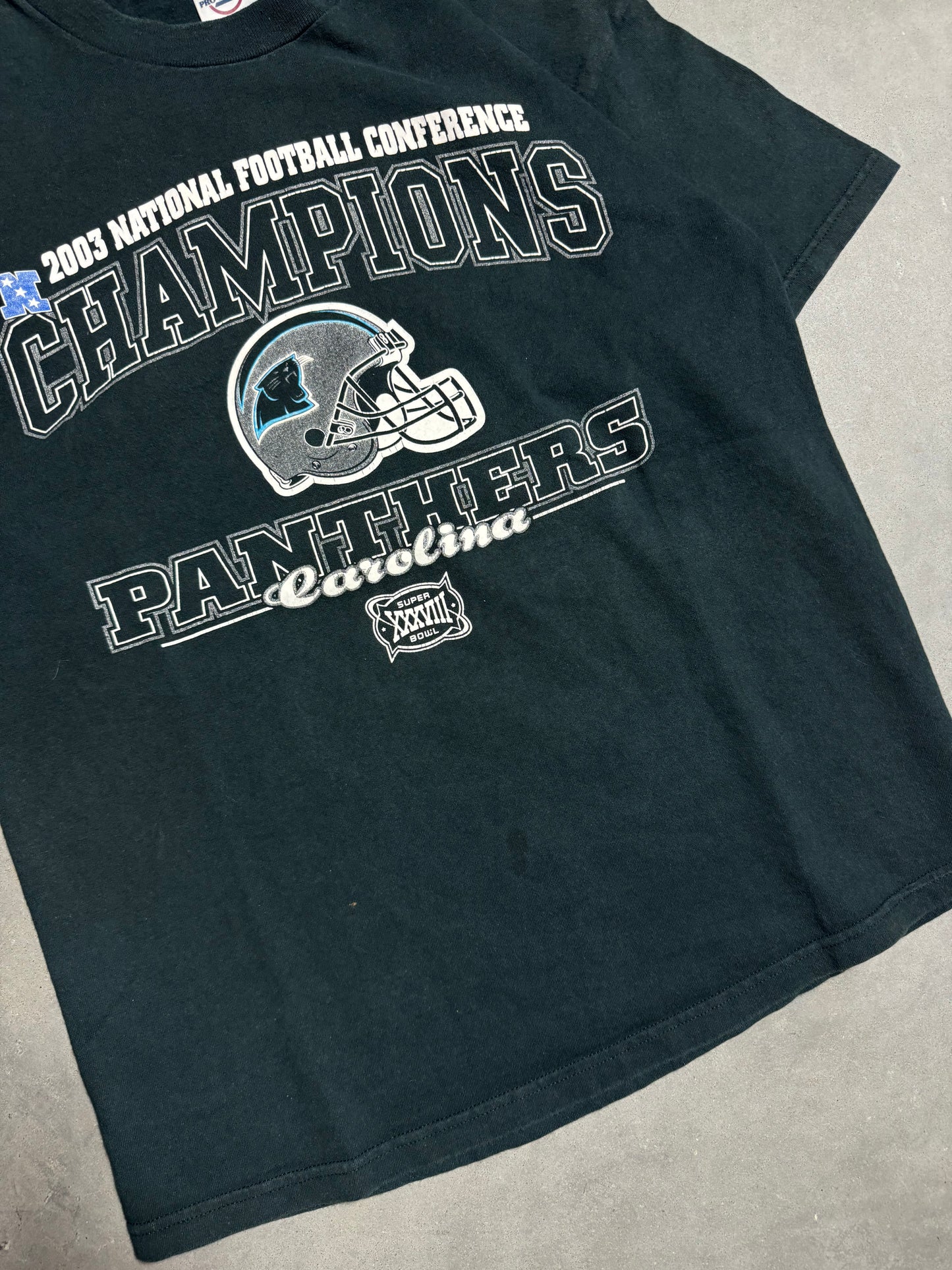 2003 Carolina Panthers NFC Champions Vintage Super Bowl XXXVIII NFL Tee (Medium)