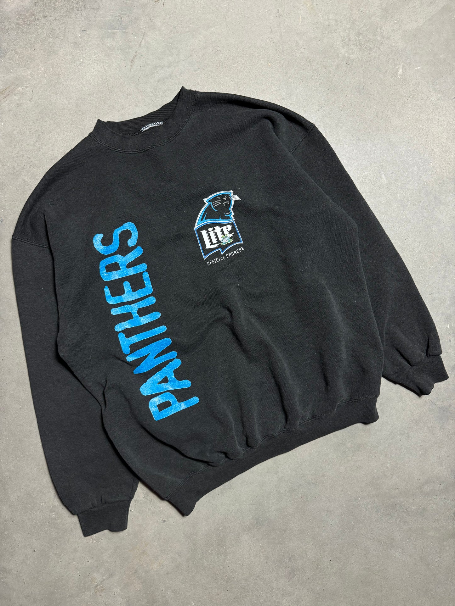 90’s Carolina Panthers x Miller Lite Vintage Vertical Spellout Black NFL Crewneck (XL)