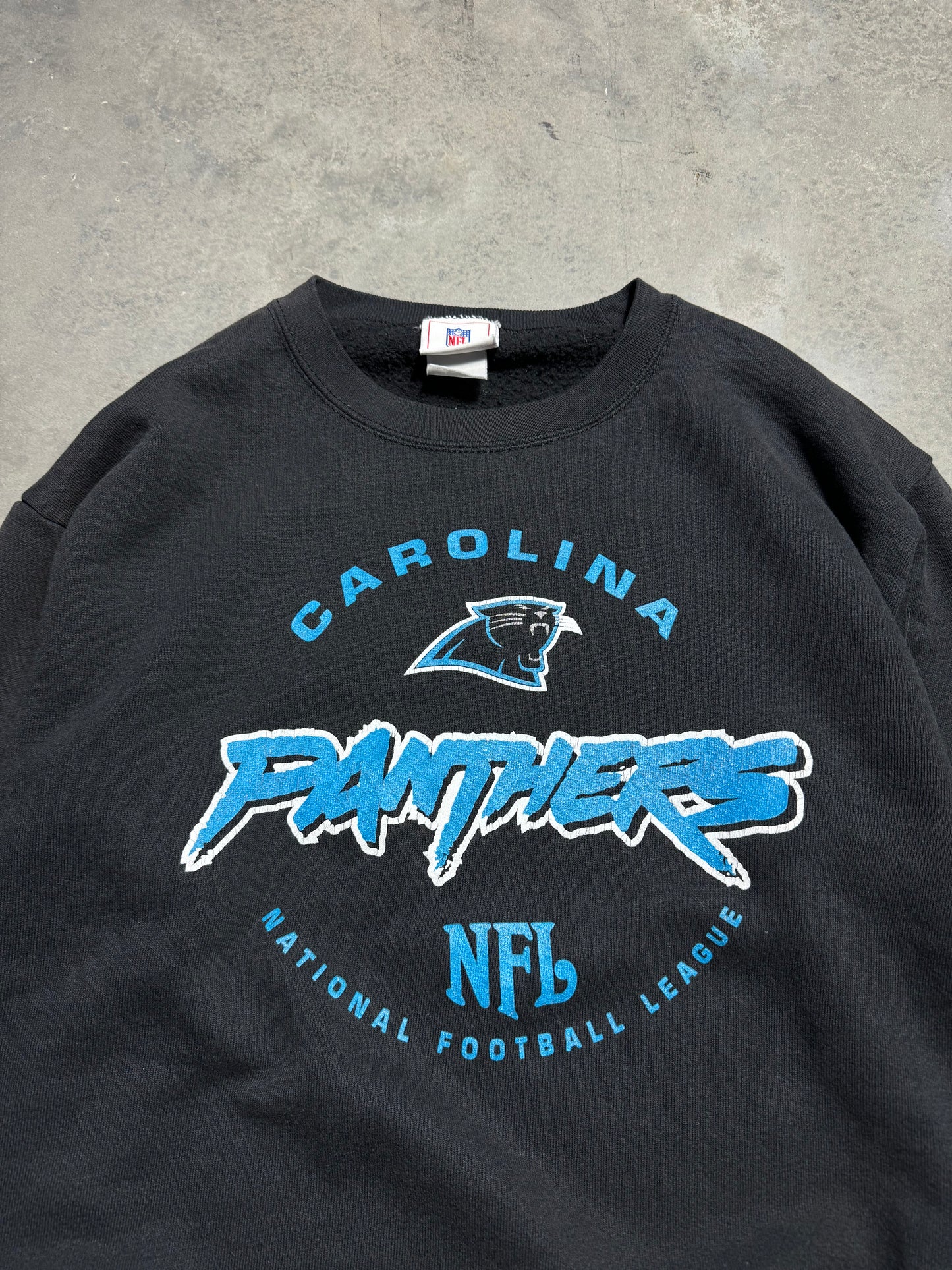 00’s Carolina Panthers Vintage Faded Black Cat Scratch Font NFL Crewneck (Medium)