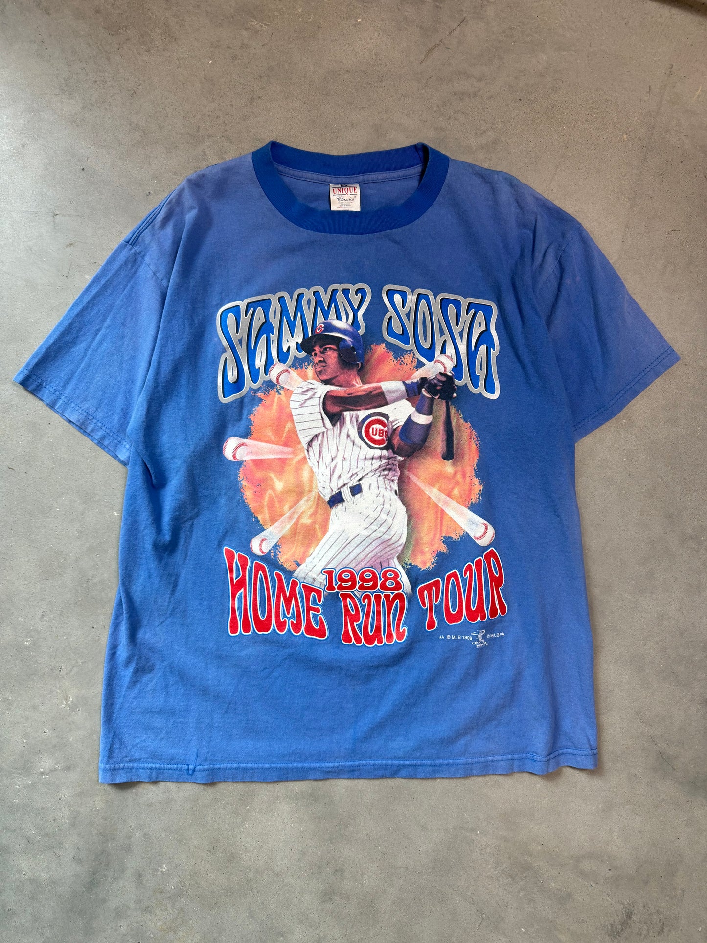 1998 Chicago Cubs Sammy Sosa Sun Faded MLB 66 Home Run Tour Vintage MLB Tee (Large)